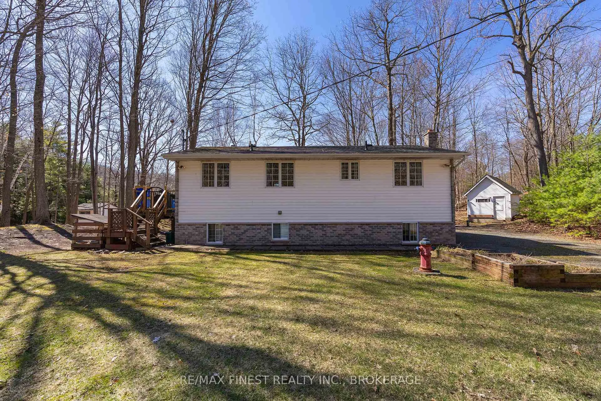 Photo 4 of 139 Sleepy Haven Lane, Frontenac, Frontenac South — HOMEH