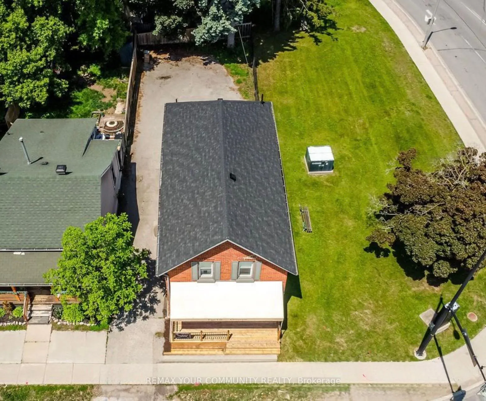 Photo 32 of 30 Tiffin Street, Barrie, Allandale Centre — HOMEH