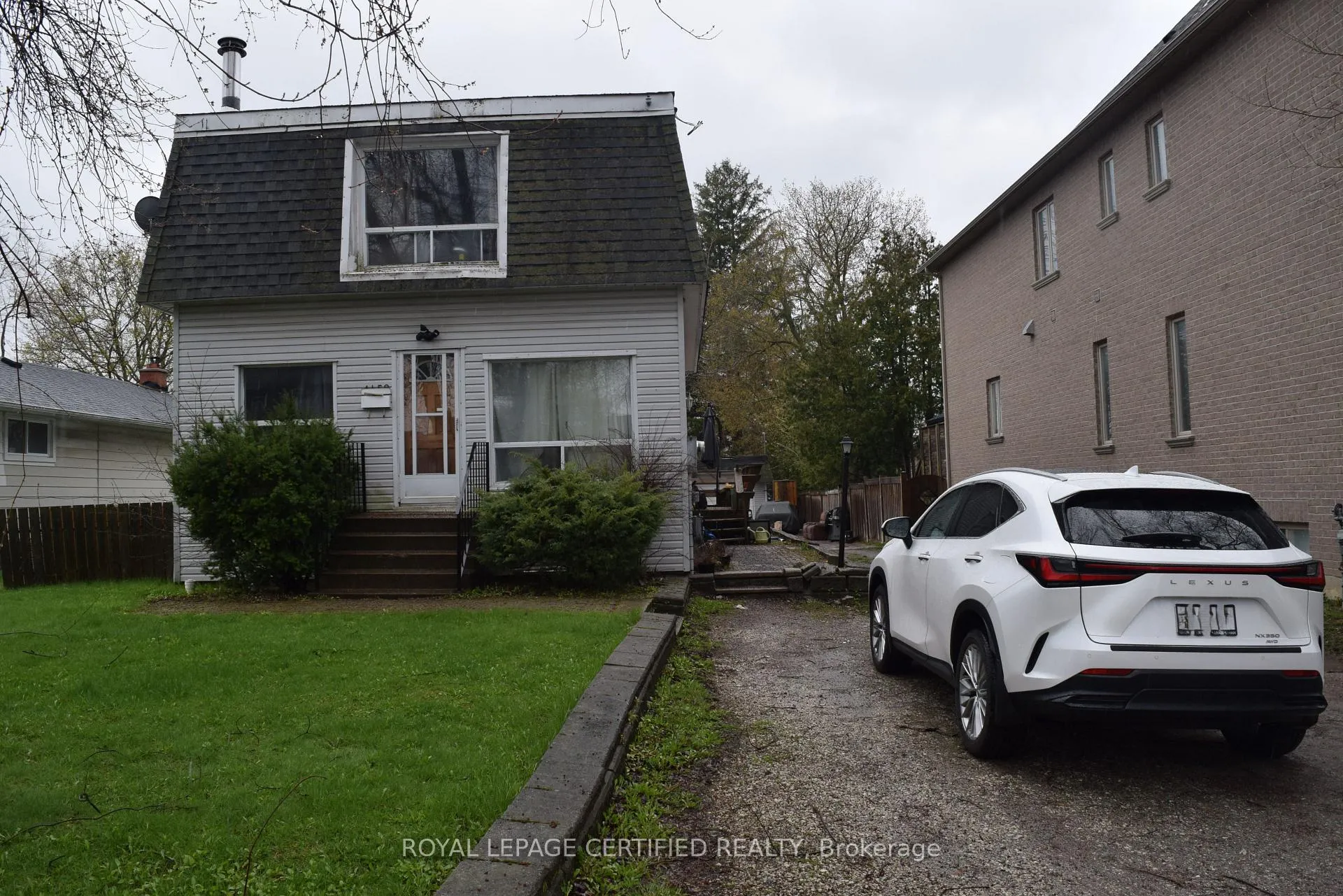 Photo 1 of 1452 Rosebank Road, Pickering, Woodlands — HOMEH