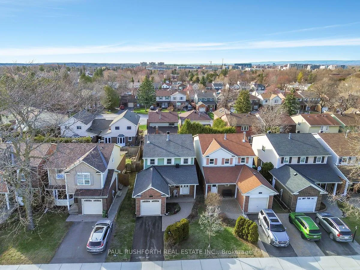 Photo 5 of 217 Mccurdy Drive, Ottawa, Kanata - Katimavik — HOMEH