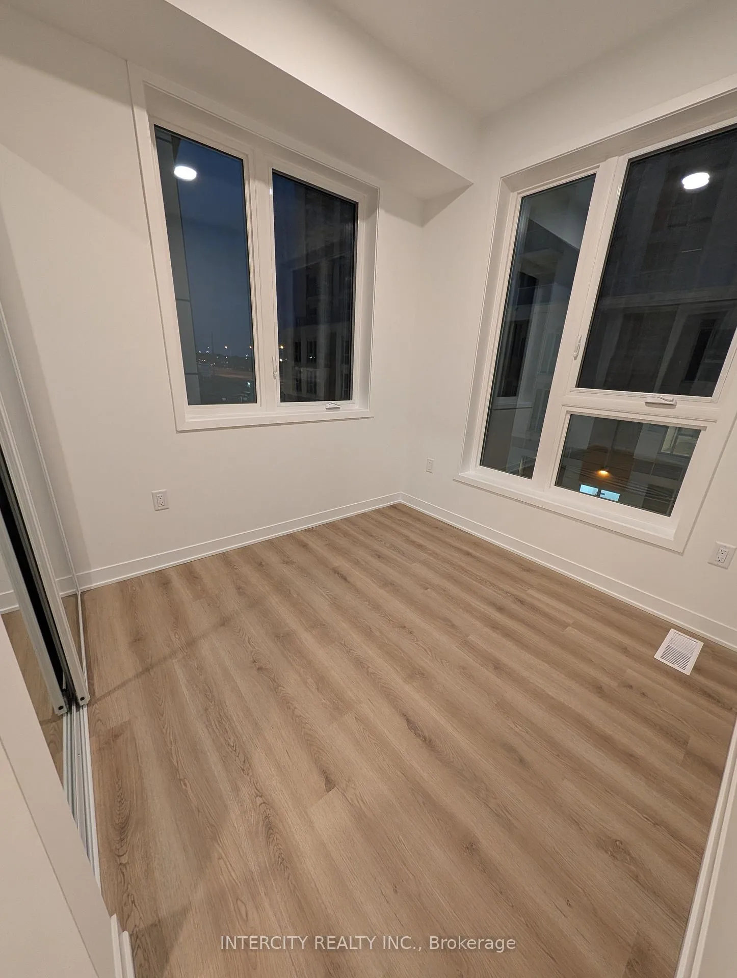 Photo 13 of Unit 213, 42 All Nations Drive, Brampton, Northwest Brampton — HOMEH