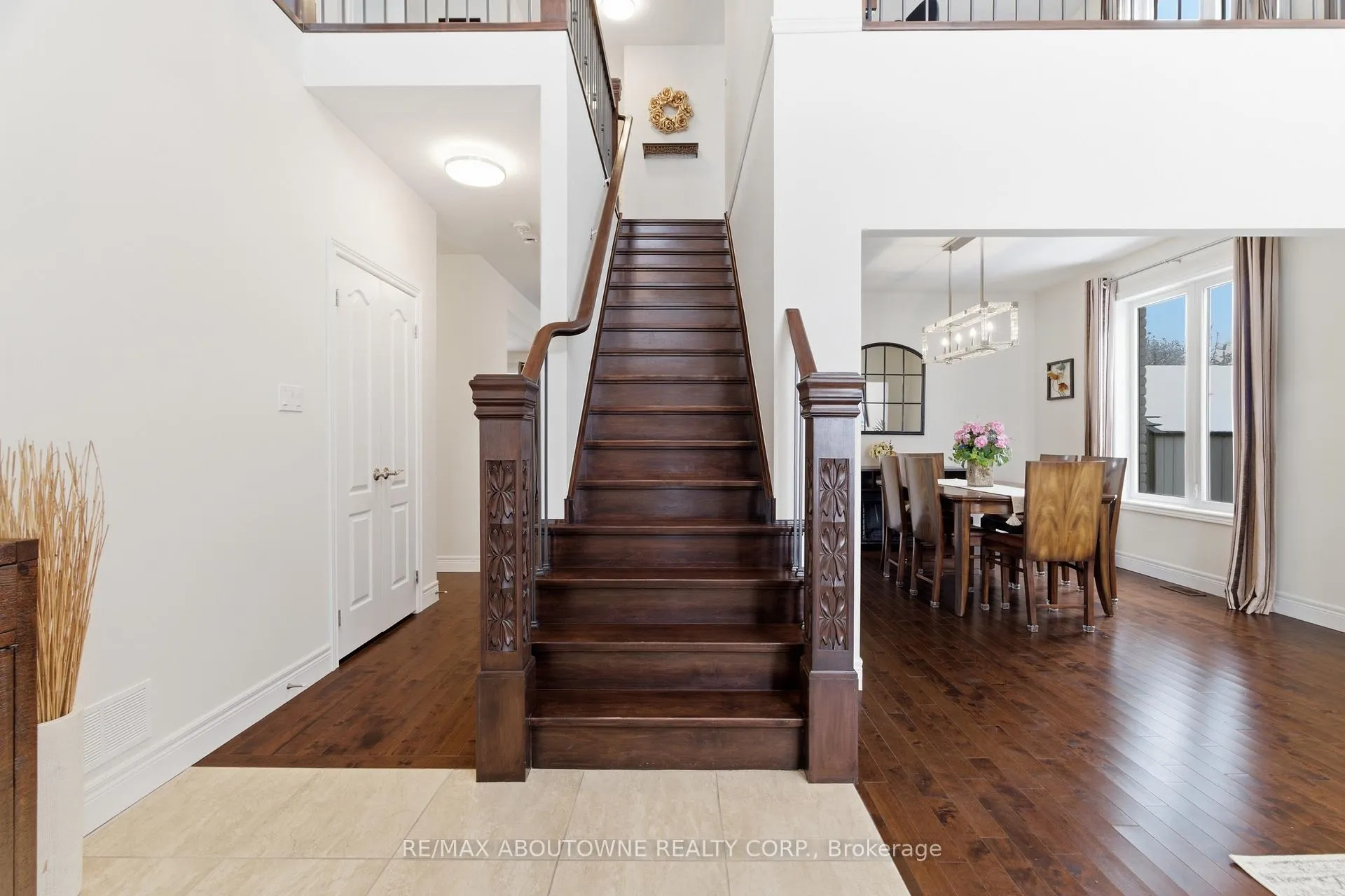 Photo 21 of 305 Gosling Gardens, Guelph, Clairfields/Hanlon Business Park — HOMEH
