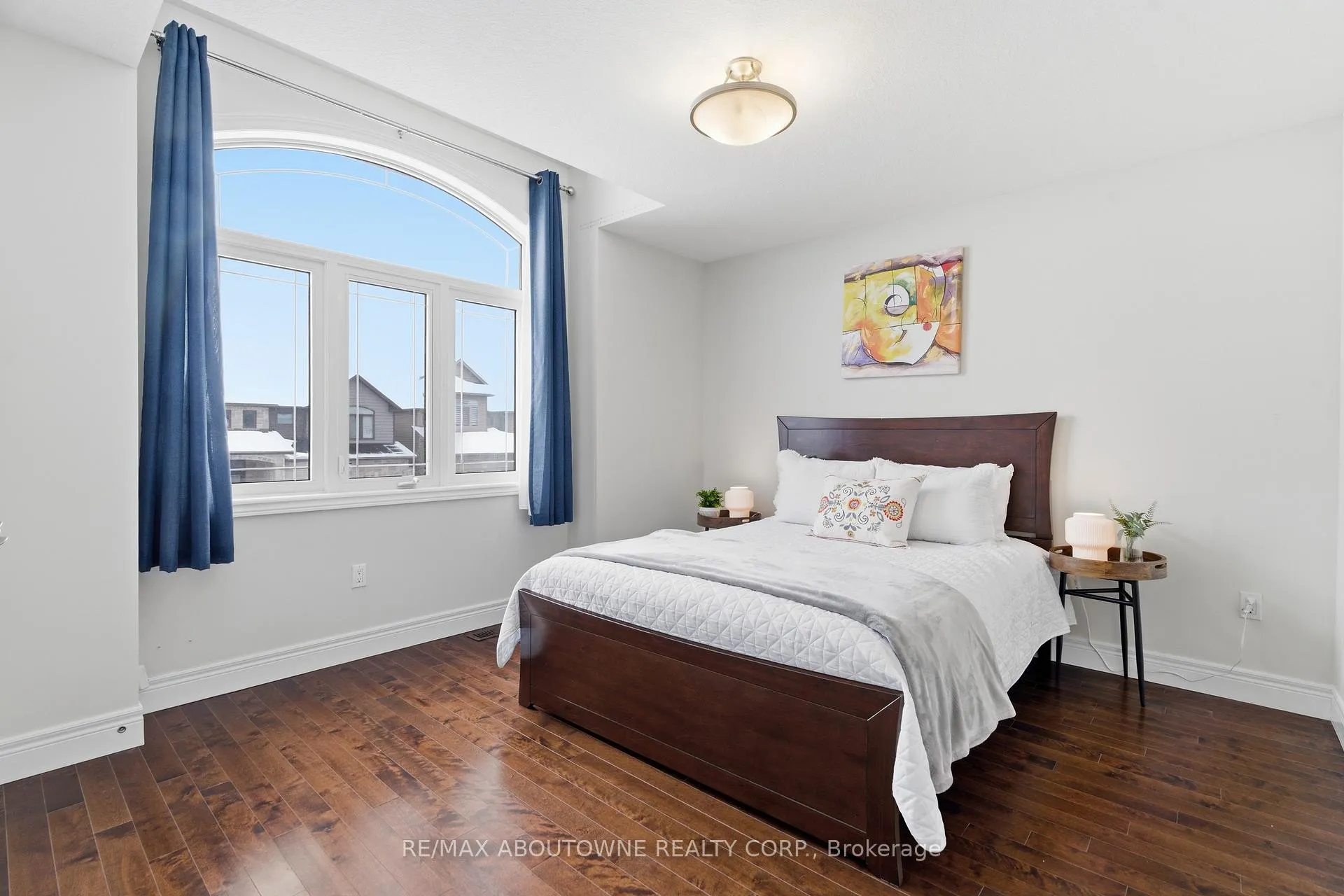 Photo 28 of 305 Gosling Gardens, Guelph, Clairfields/Hanlon Business Park — HOMEH