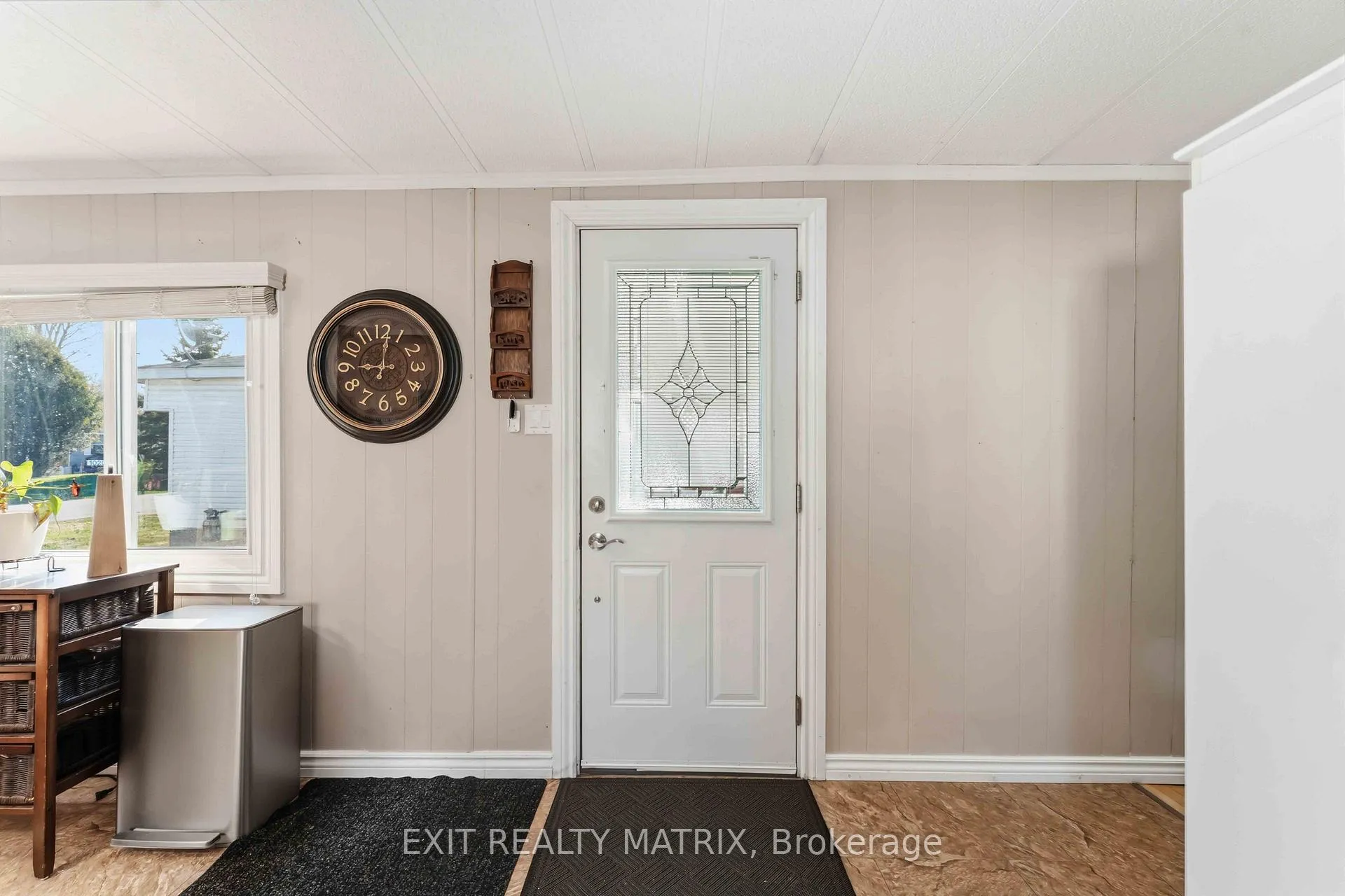 Photo 5 of 1018 Vista Barrett Private, Ottawa, Greely — HOMEH