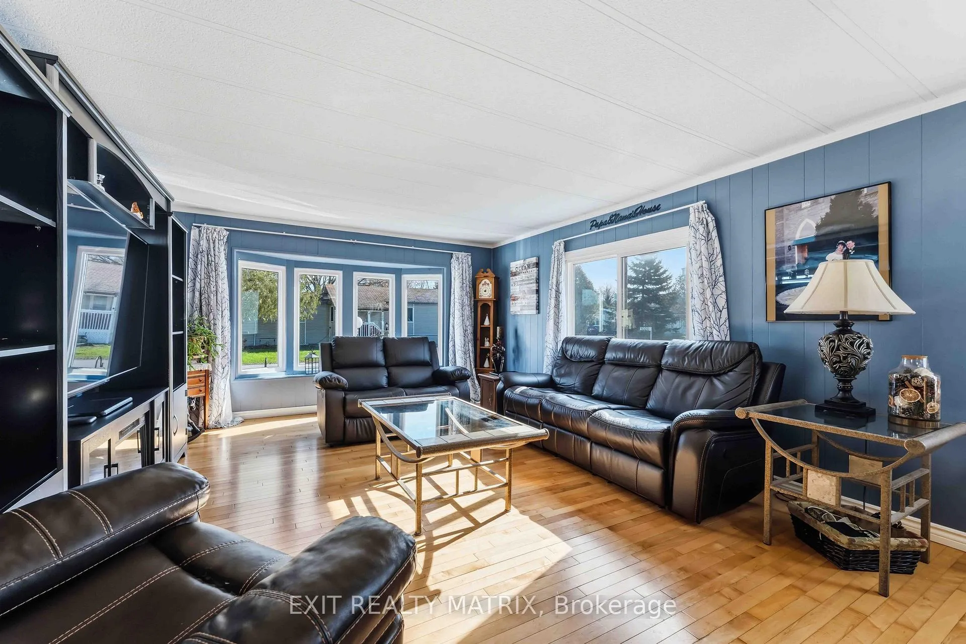 Photo 6 of 1018 Vista Barrett Private, Ottawa, Greely — HOMEH