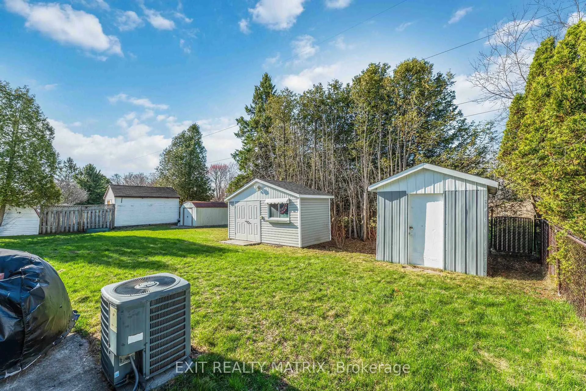 Photo 32 of 1018 Vista Barrett Private, Ottawa, Greely — HOMEH
