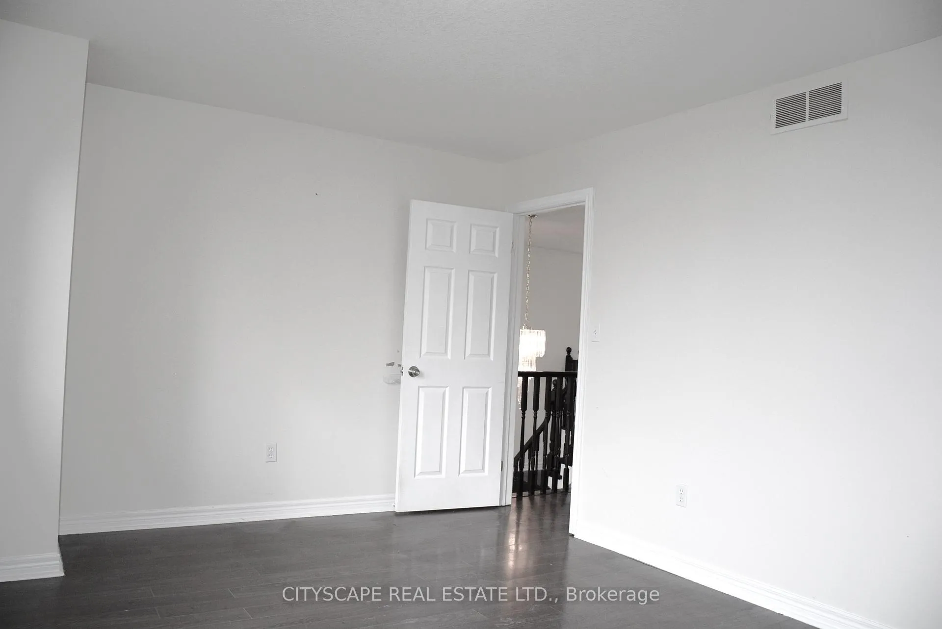 Photo 34 of 4 Wilton Road, Guelph, Victoria North — HOMEH
