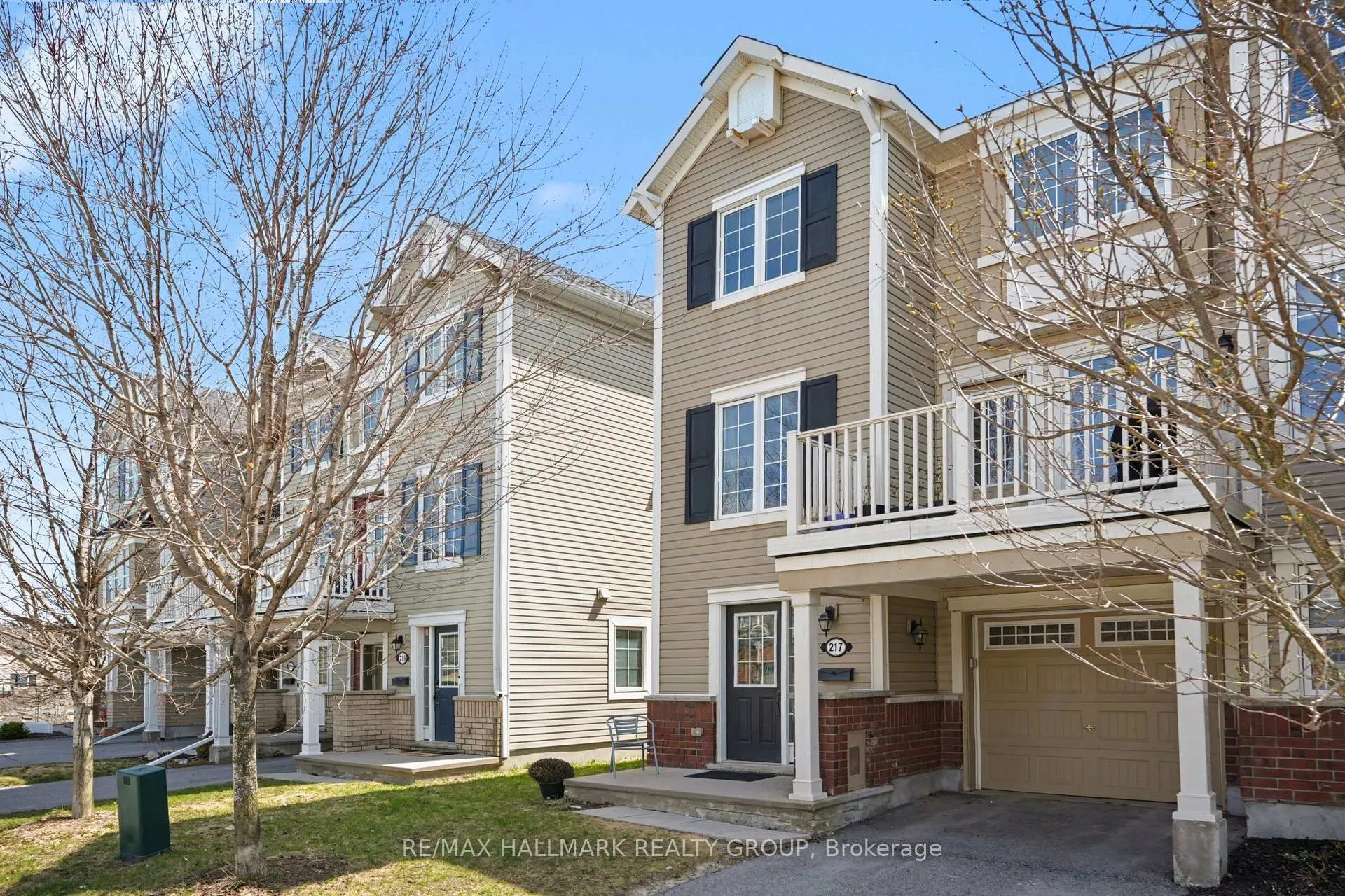 Photo 2 of 217 Bensinger Way, Ottawa, Stittsville (North) — HOMEH