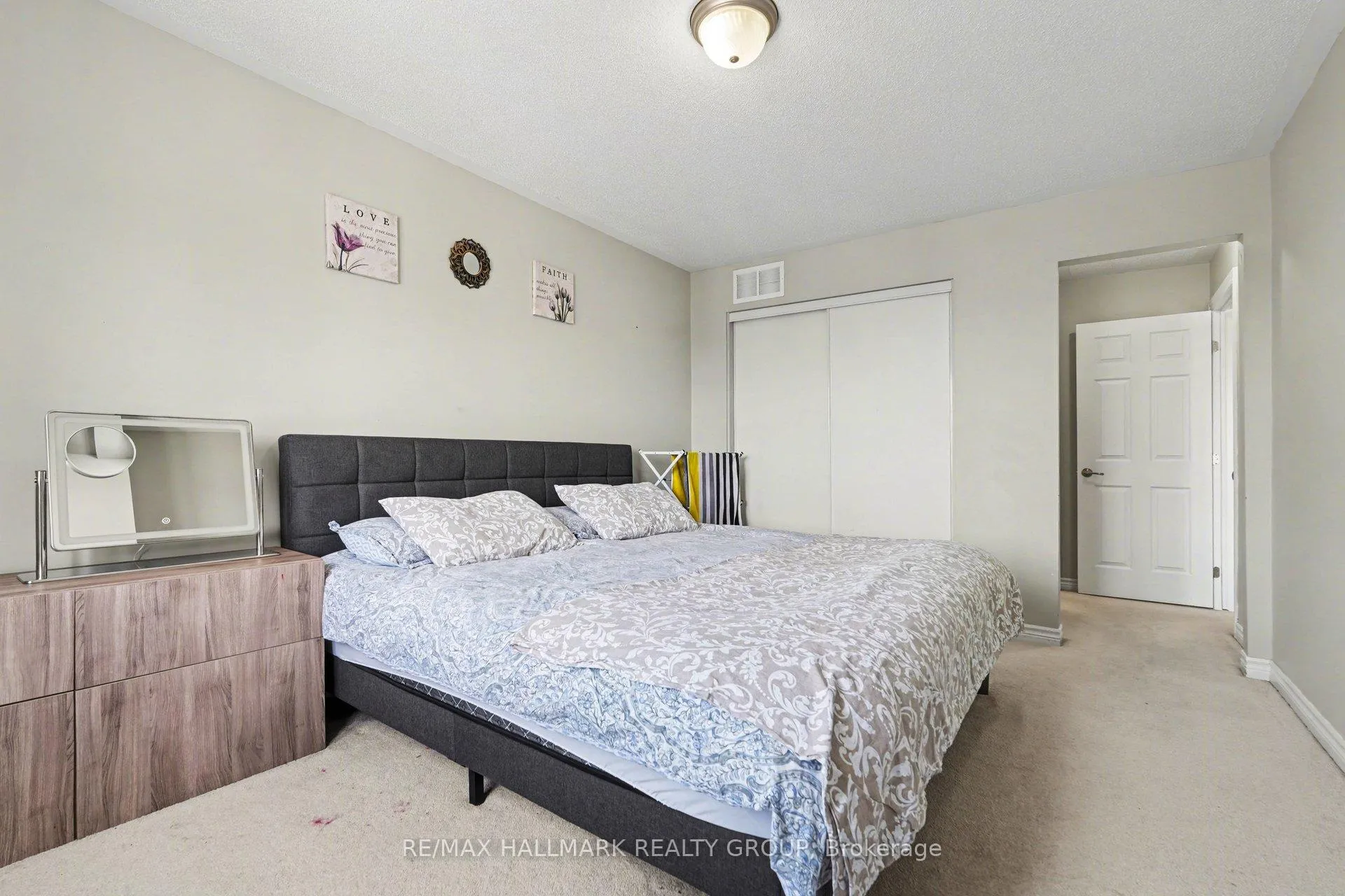 Photo 13 of 217 Bensinger Way, Ottawa, Stittsville (North) — HOMEH