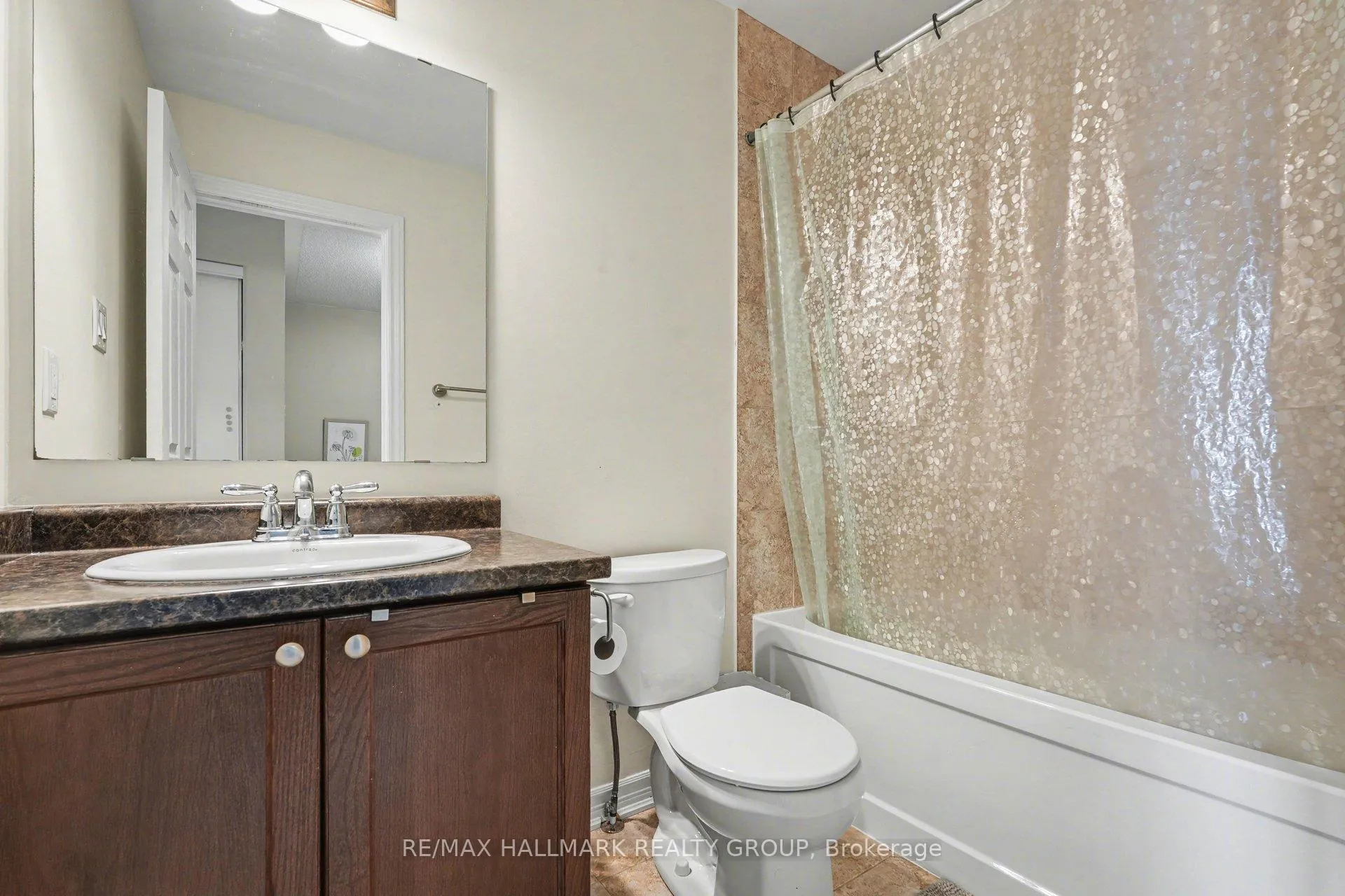 Photo 18 of 217 Bensinger Way, Ottawa, Stittsville (North) — HOMEH