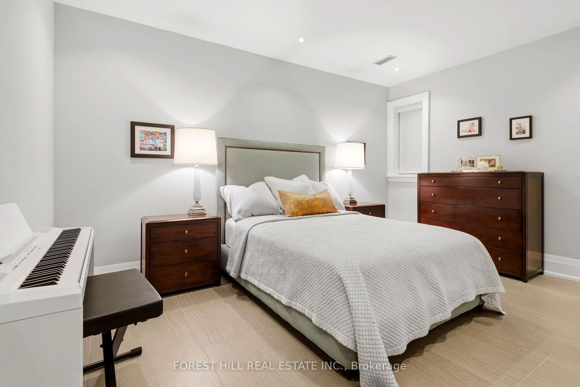 Photo 43 of 48 Old Forest Hill Road, Toronto, Forest Hill South — HOMEH