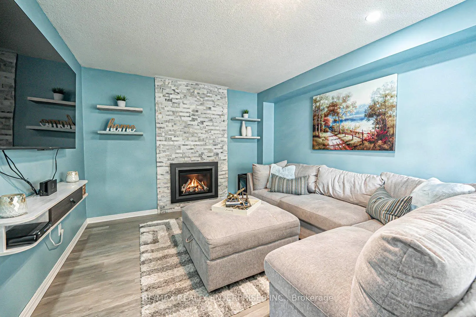 Photo 6 of 817 Merritt Drive, Milton, Timberlea — HOMEH