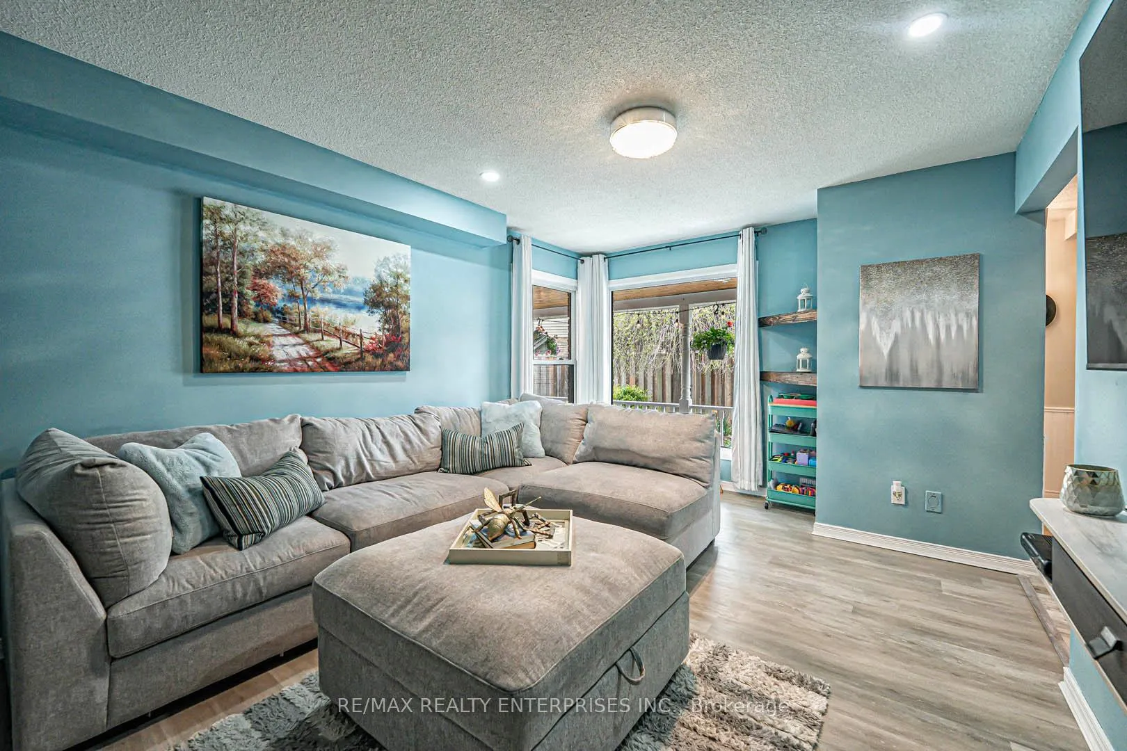 Photo 9 of 817 Merritt Drive, Milton, Timberlea — HOMEH