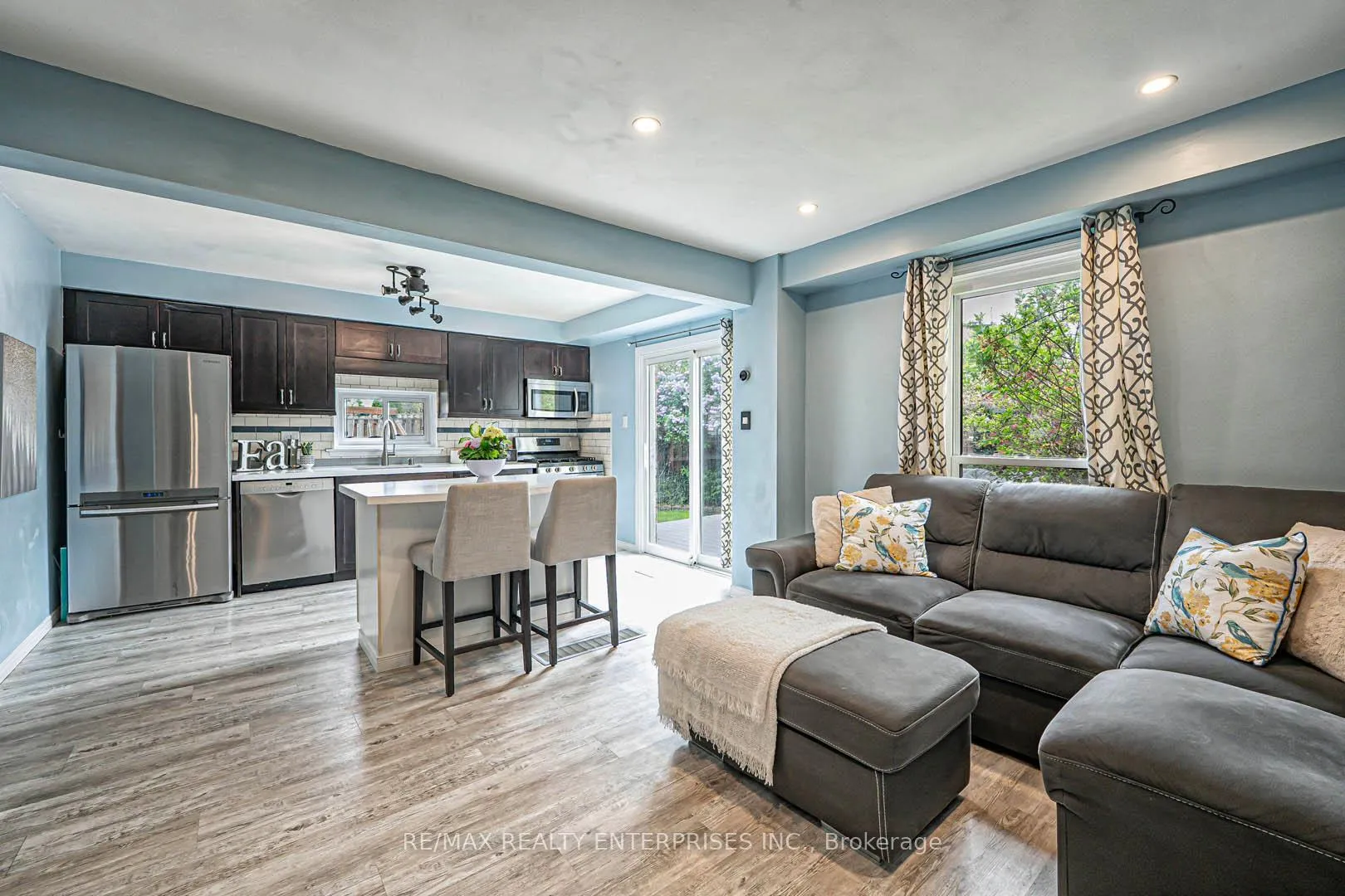 Photo 12 of 817 Merritt Drive, Milton, Timberlea — HOMEH