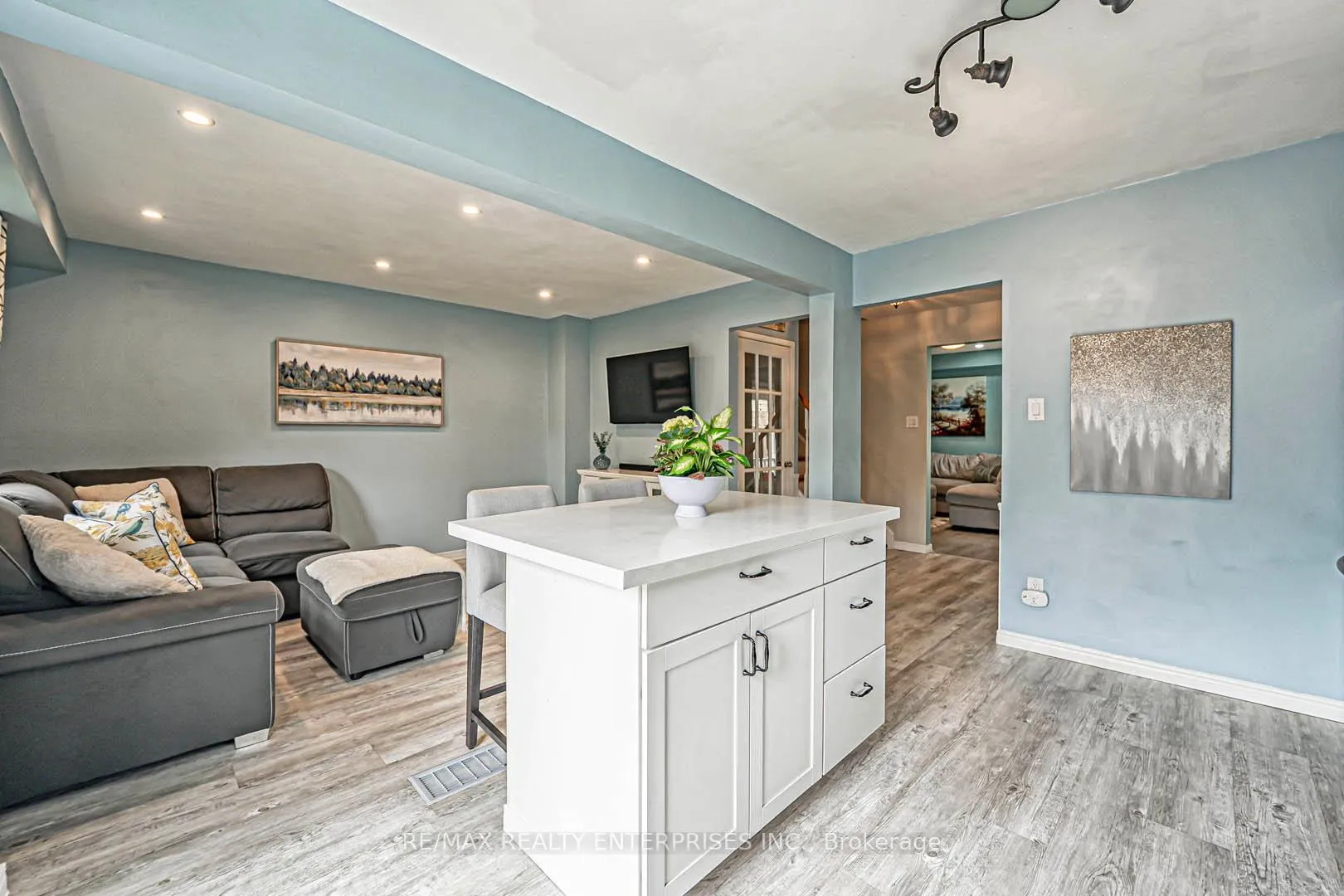 Photo 16 of 817 Merritt Drive, Milton, Timberlea — HOMEH