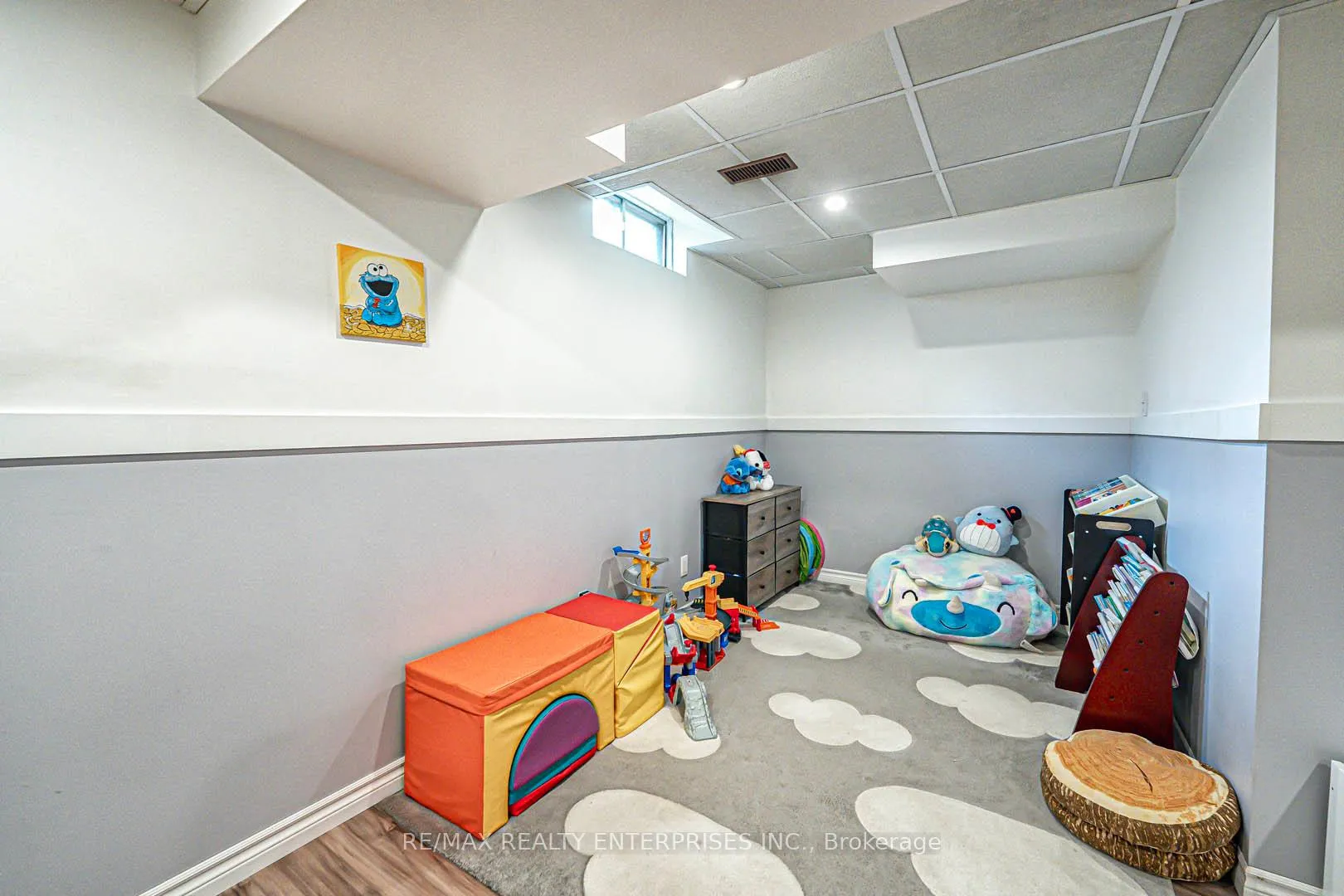 Photo 29 of 817 Merritt Drive, Milton, Timberlea — HOMEH