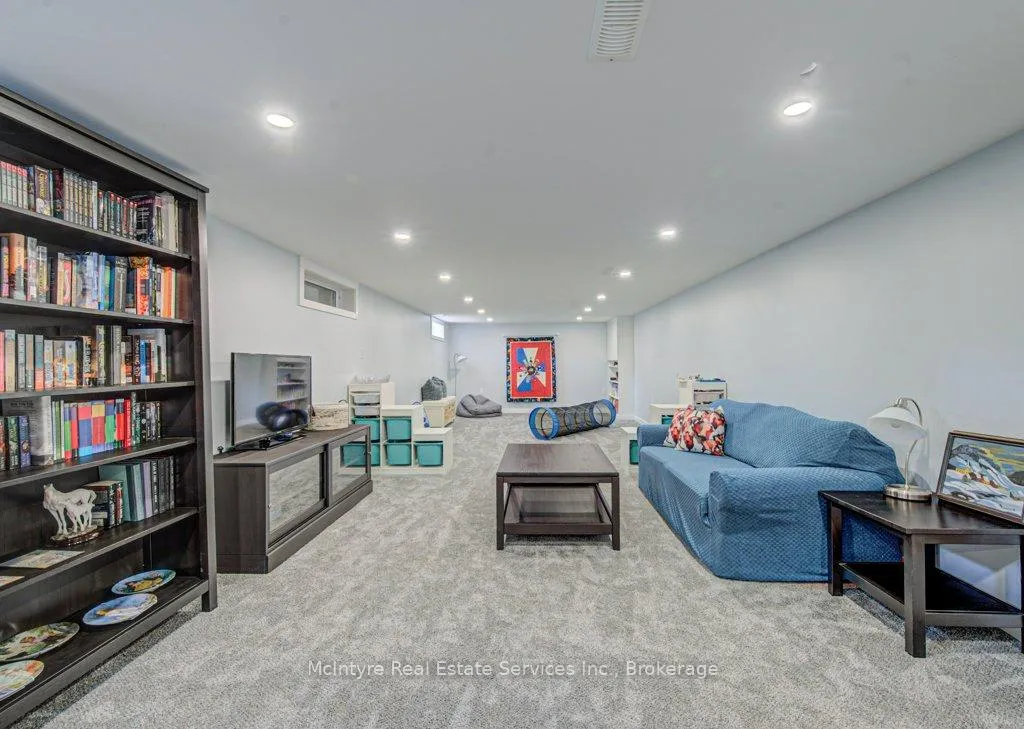 Photo 29 of 549 Dunbar Road, Kitchener — HOMEH