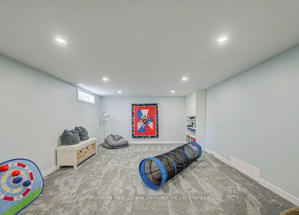 Photo 31 of 549 Dunbar Road, Kitchener — HOMEH