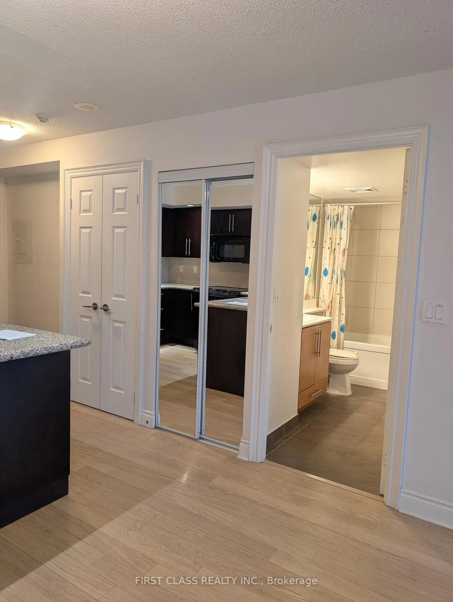 Photo 5 of Unit 753, 23 cox Boulevard, Markham, Unionville — HOMEH