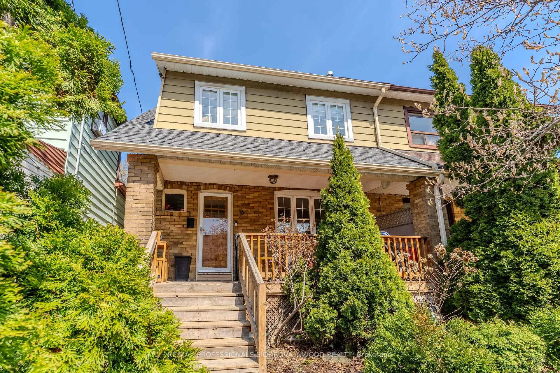 Photo 1 of 16 Howick Avenue, Toronto, Weston-Pellam Park — HOMEH