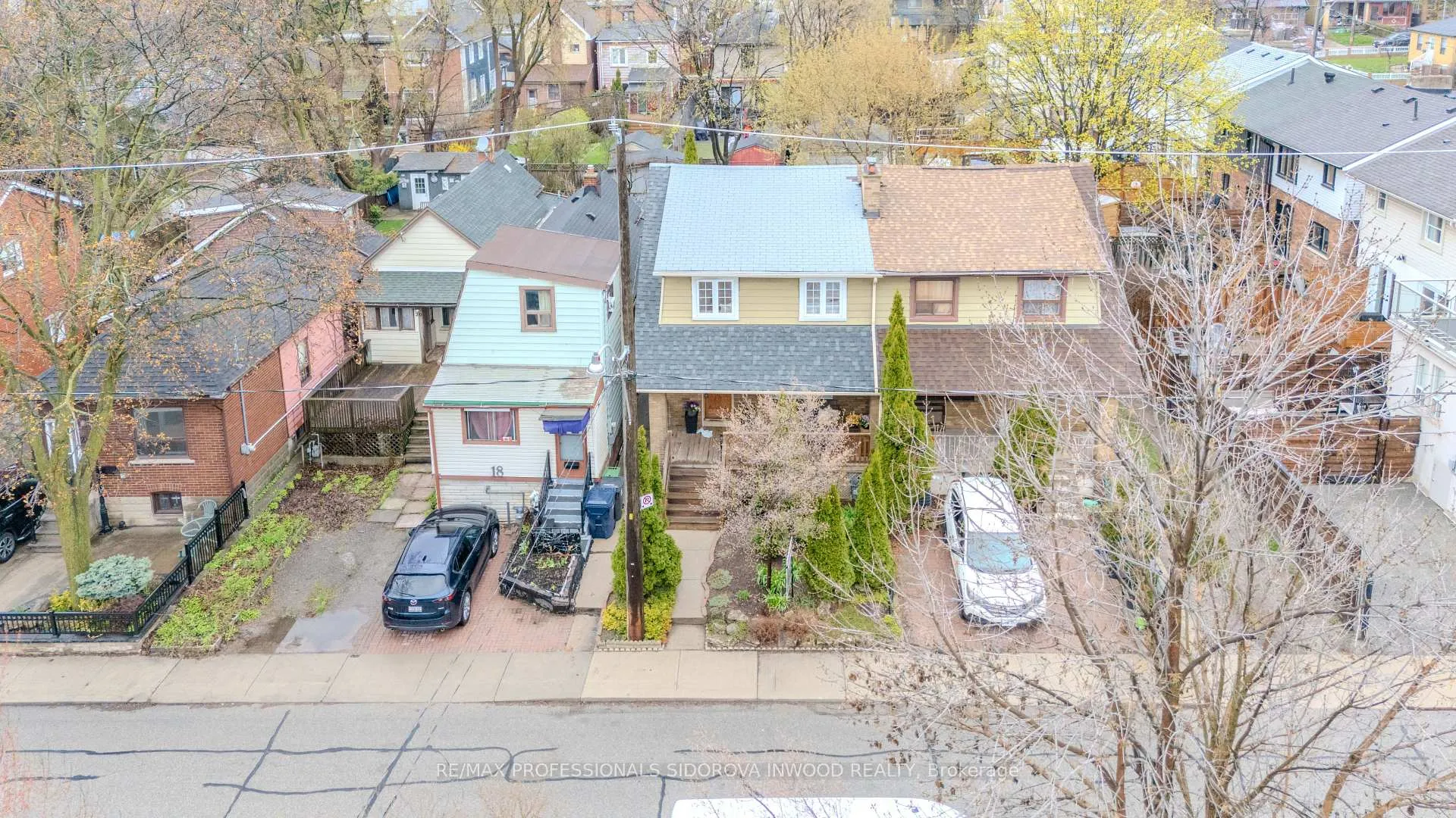 Photo 26 of 16 Howick Avenue, Toronto, Weston-Pellam Park — HOMEH
