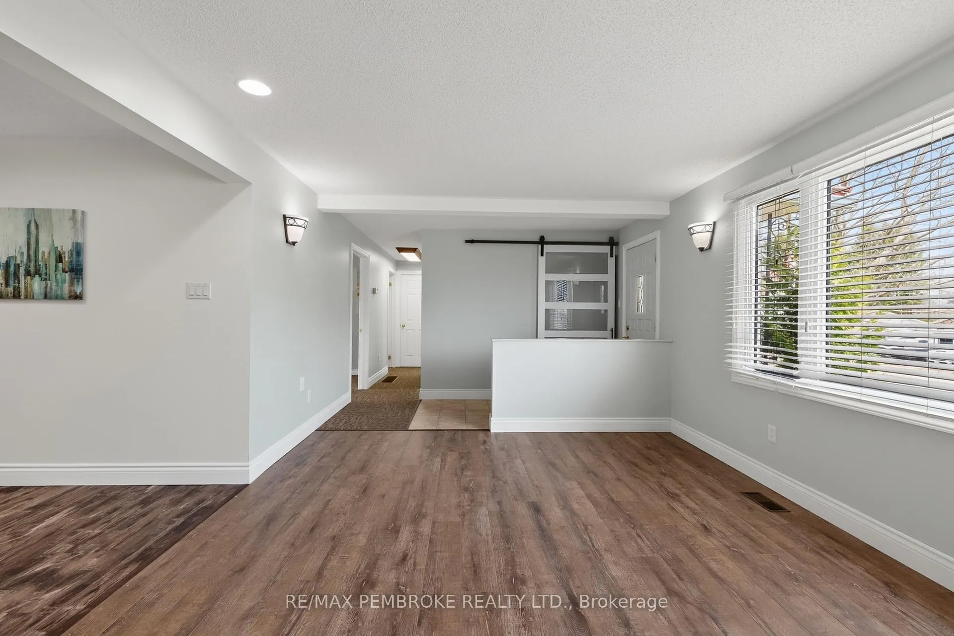 Photo 6 of 12 Alder Crescent, Deep River — HOMEH