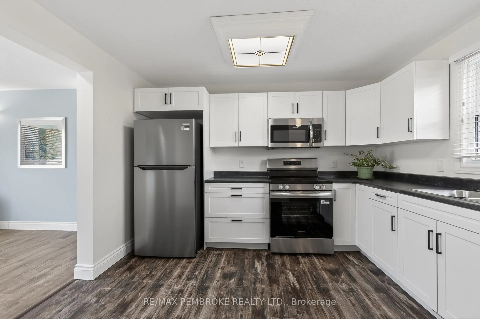 Photo 11 of 12 Alder Crescent, Deep River — HOMEH