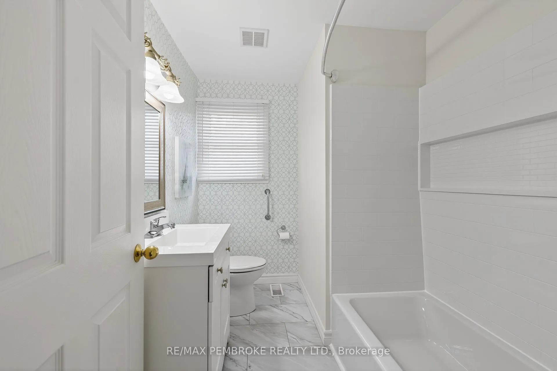 Photo 30 of 12 Alder Crescent, Deep River — HOMEH