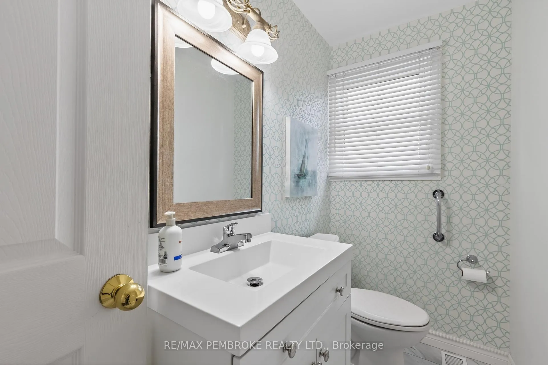 Photo 31 of 12 Alder Crescent, Deep River — HOMEH