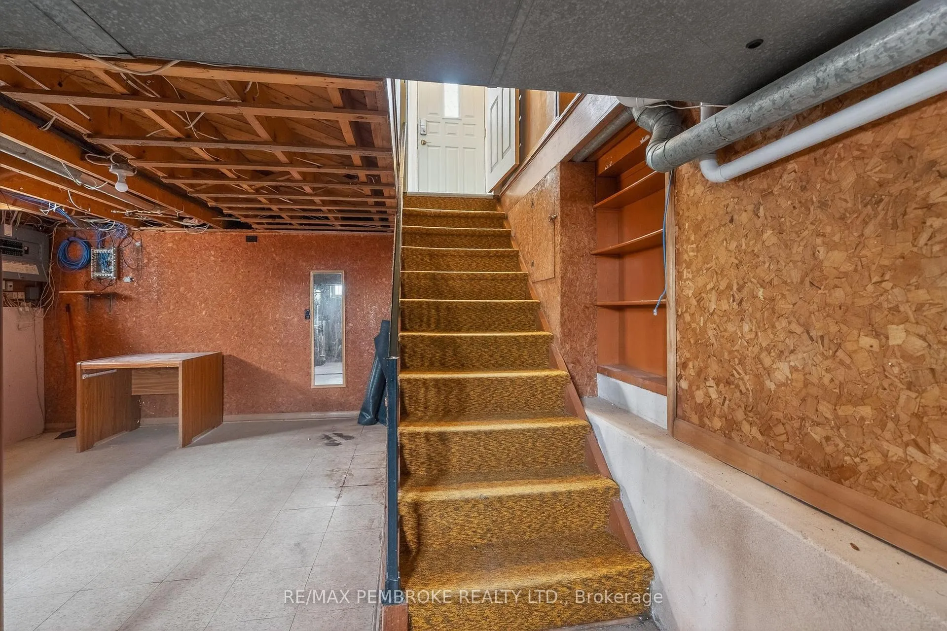 Photo 33 of 12 Alder Crescent, Deep River — HOMEH