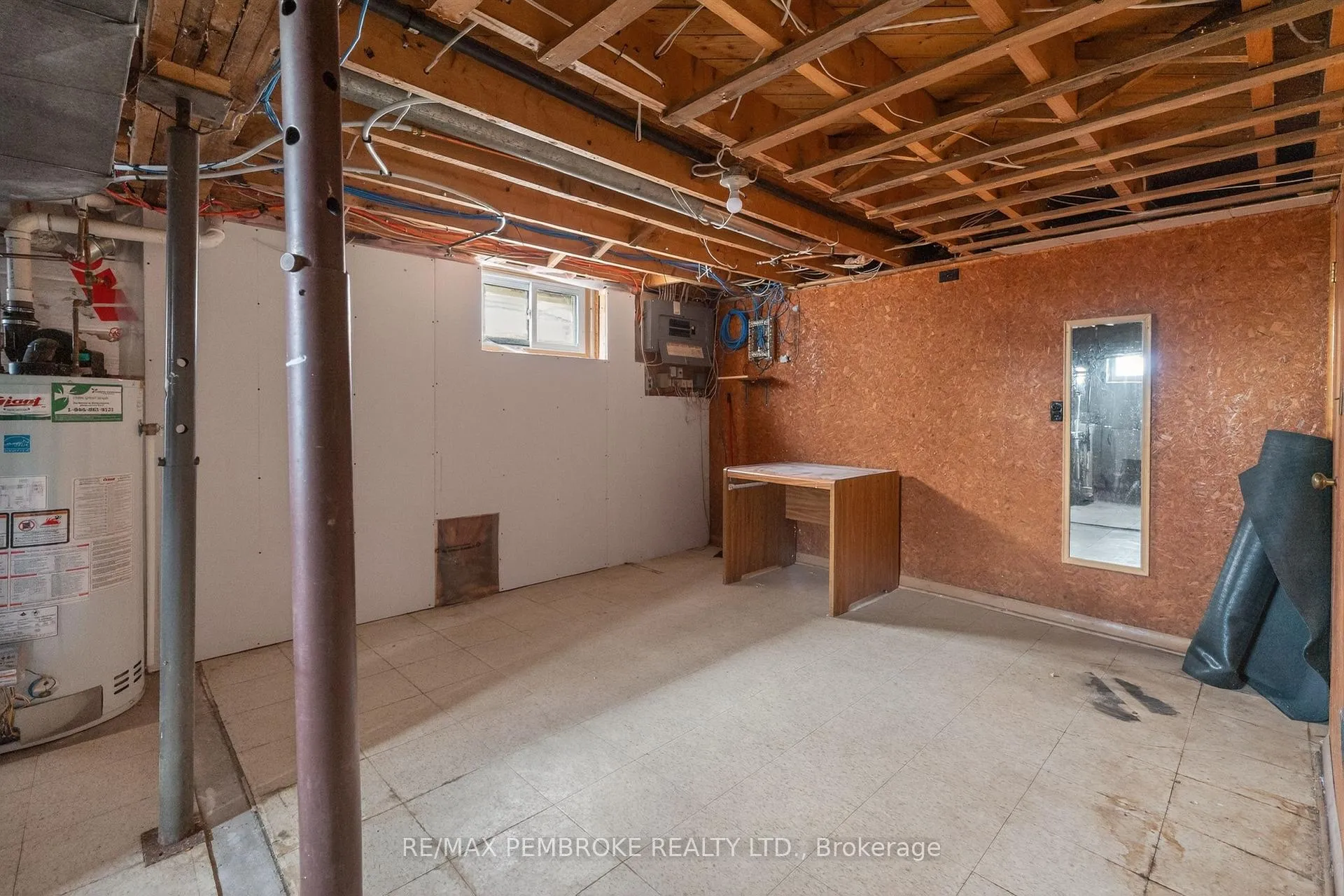 Photo 34 of 12 Alder Crescent, Deep River — HOMEH