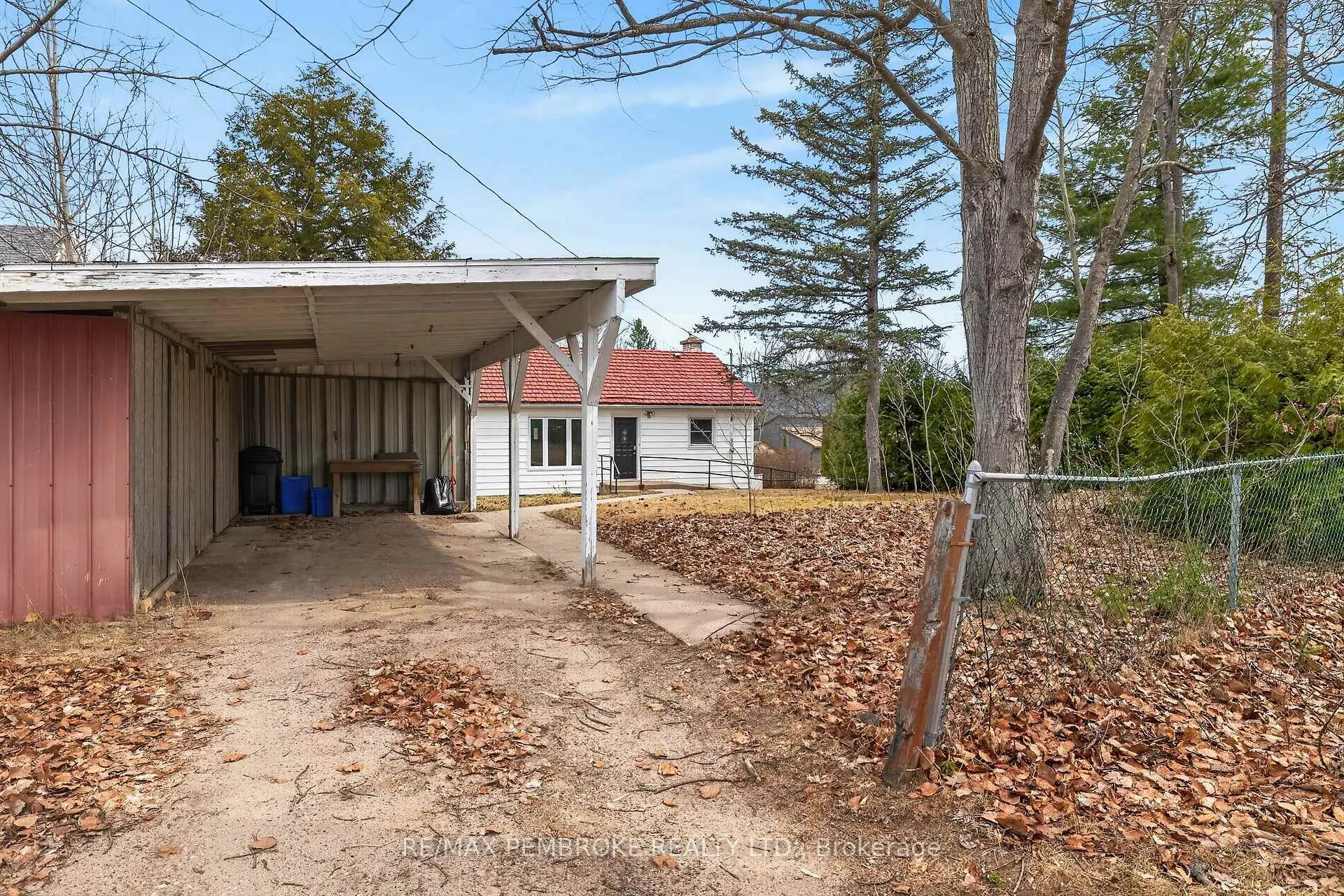 Photo 40 of 12 Alder Crescent, Deep River — HOMEH