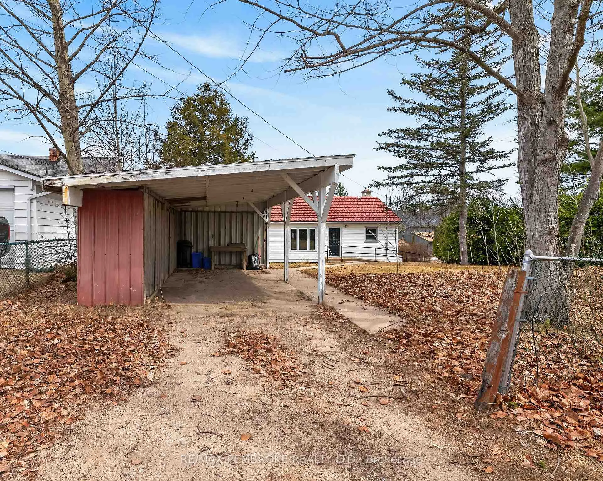 Photo 42 of 12 Alder Crescent, Deep River — HOMEH