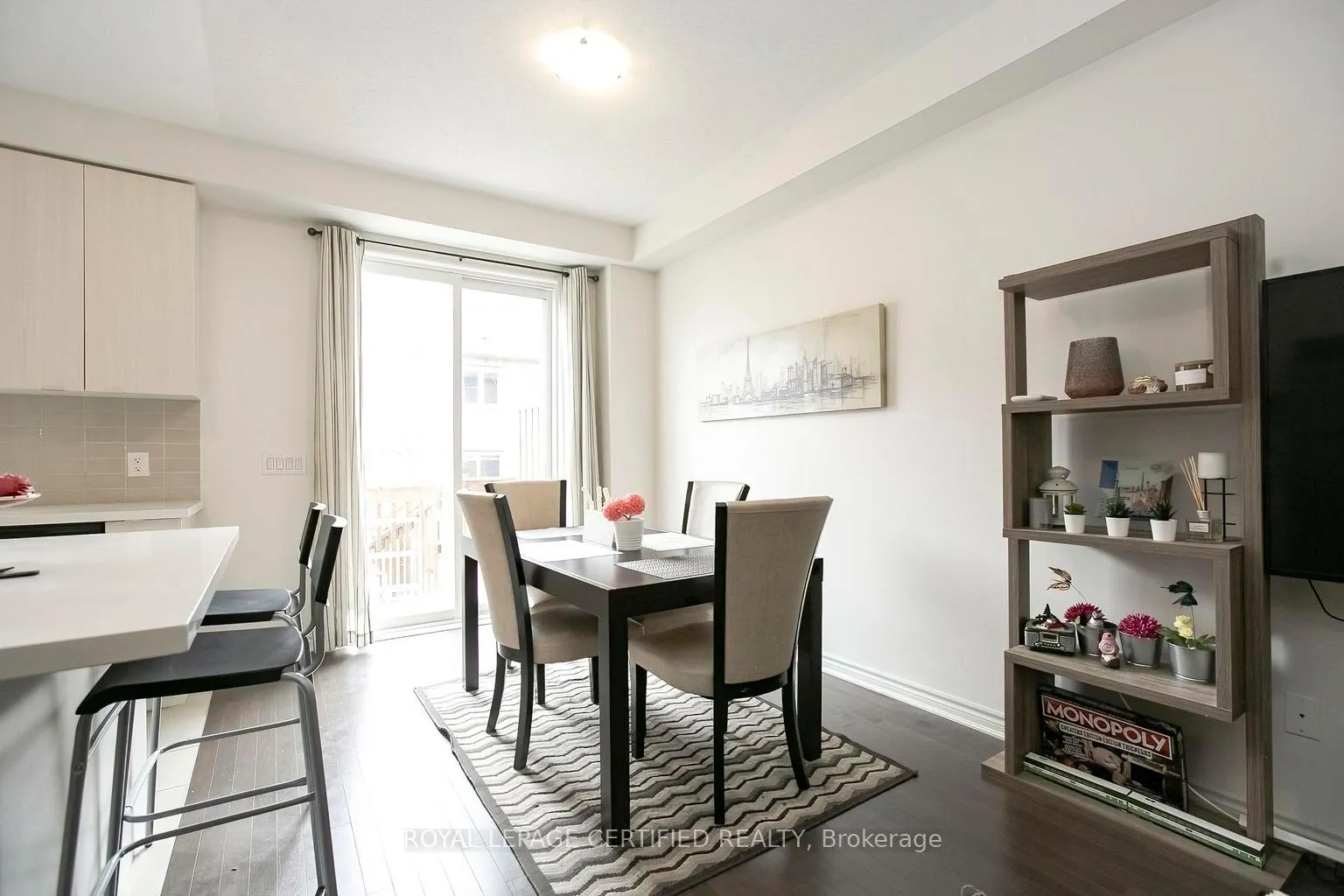 Photo 6 of Unit 42, 50 Edinburgh Drive, Brampton, Bram West — HOMEH