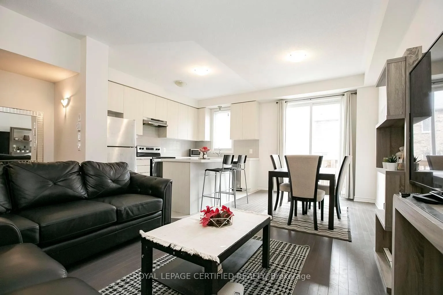 Photo 9 of Unit 42, 50 Edinburgh Drive, Brampton, Bram West — HOMEH