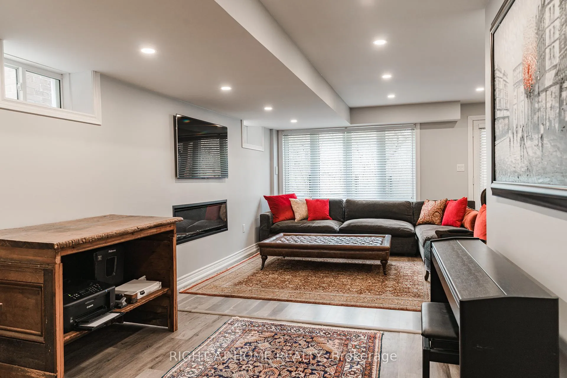 Photo 30 of 26 Great Heron Court, King, King City — HOMEH