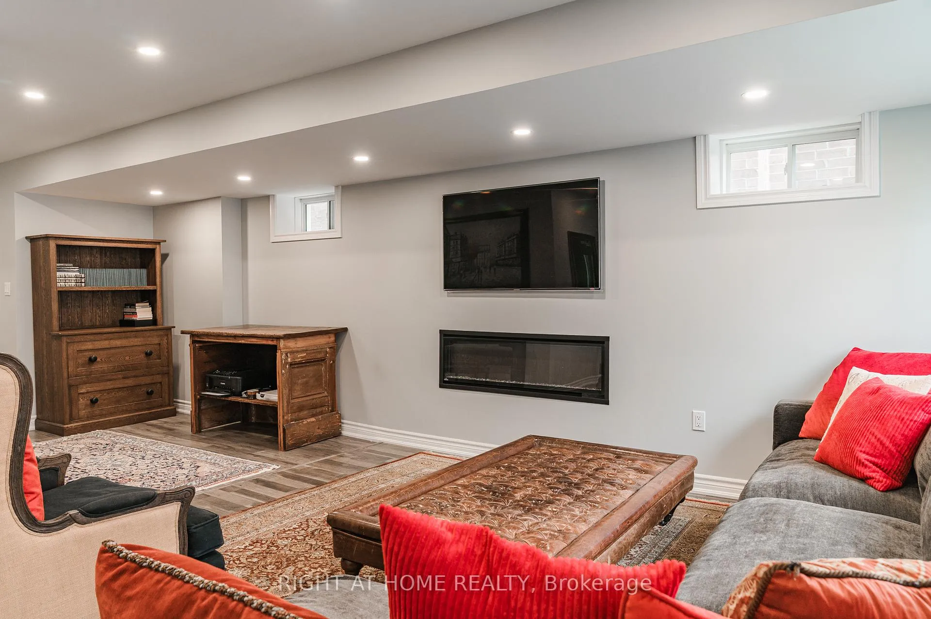Photo 31 of 26 Great Heron Court, King, King City — HOMEH
