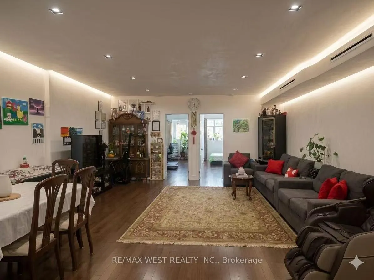 Photo 2 of 555 St. Clair Avenue, Toronto, Wychwood — HOMEH