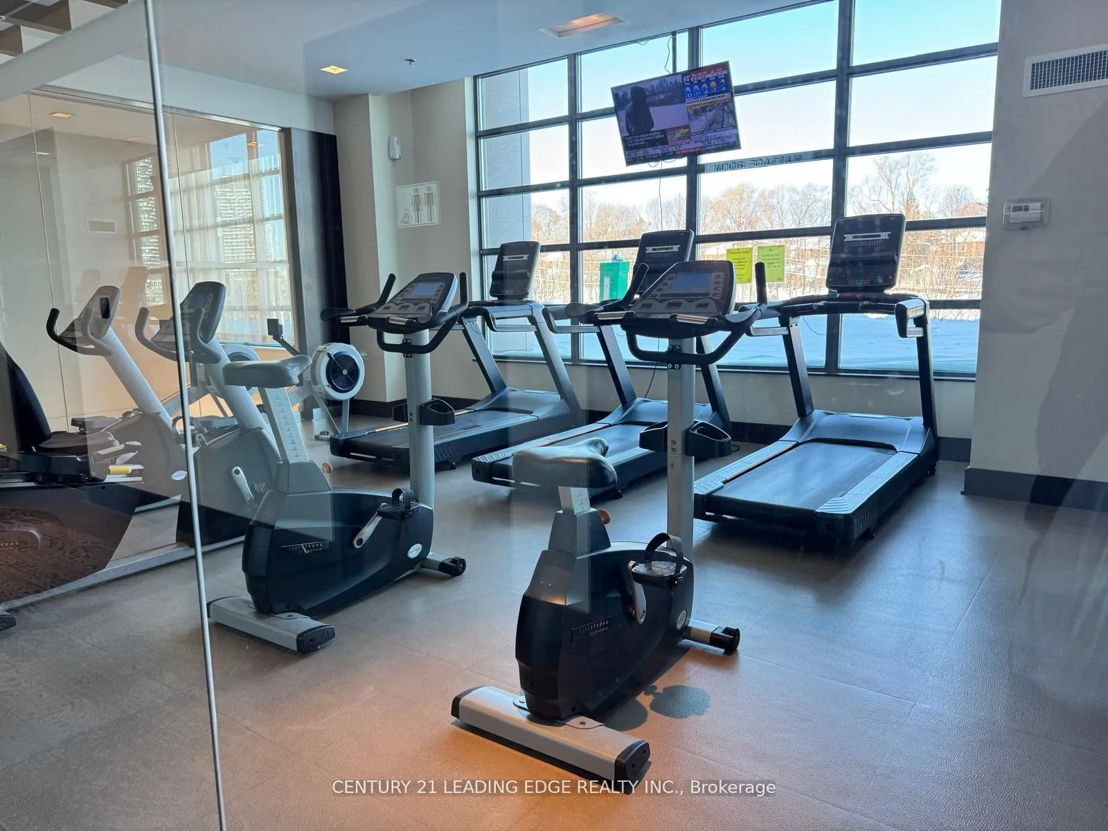Photo 3 of Unit 414, 35 Brian Peck Crescent, Toronto, Thorncliffe Park — HOMEH