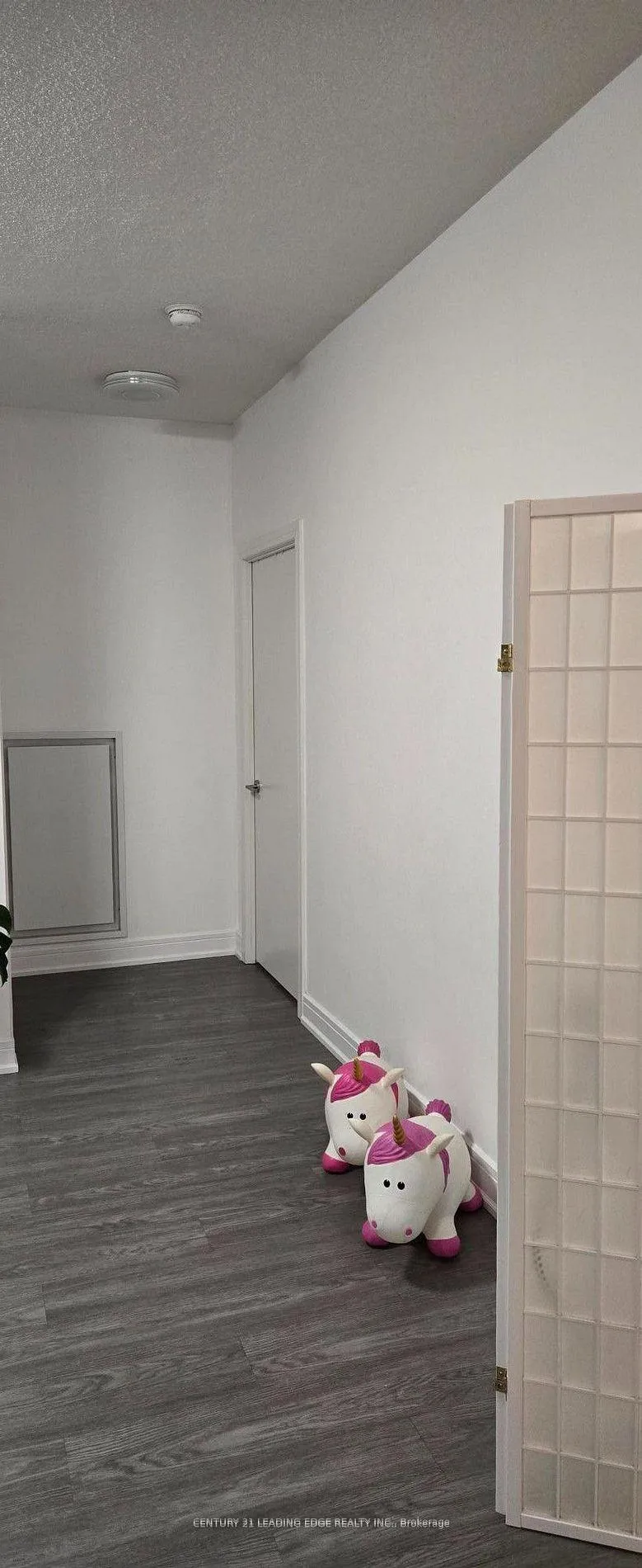 Photo 10 of Unit 414, 35 Brian Peck Crescent, Toronto, Thorncliffe Park — HOMEH