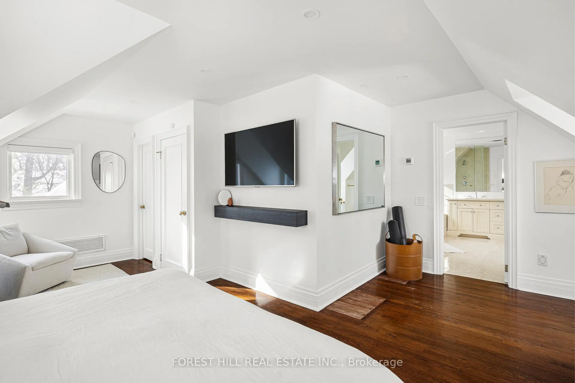 Photo 26 of 152 Lyndhurst Avenue, Toronto, Casa Loma — HOMEH