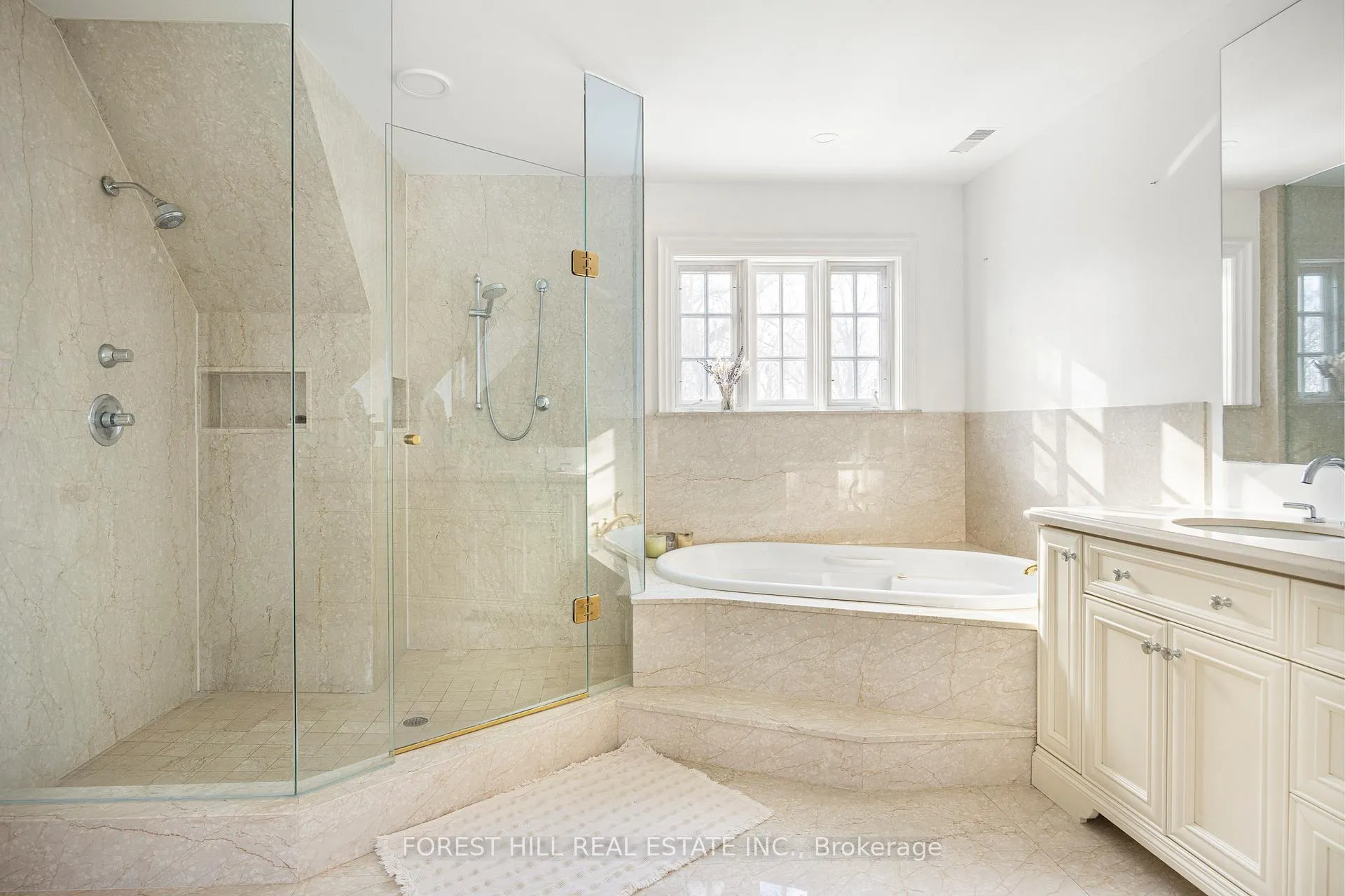 Photo 32 of 152 Lyndhurst Avenue, Toronto, Casa Loma — HOMEH