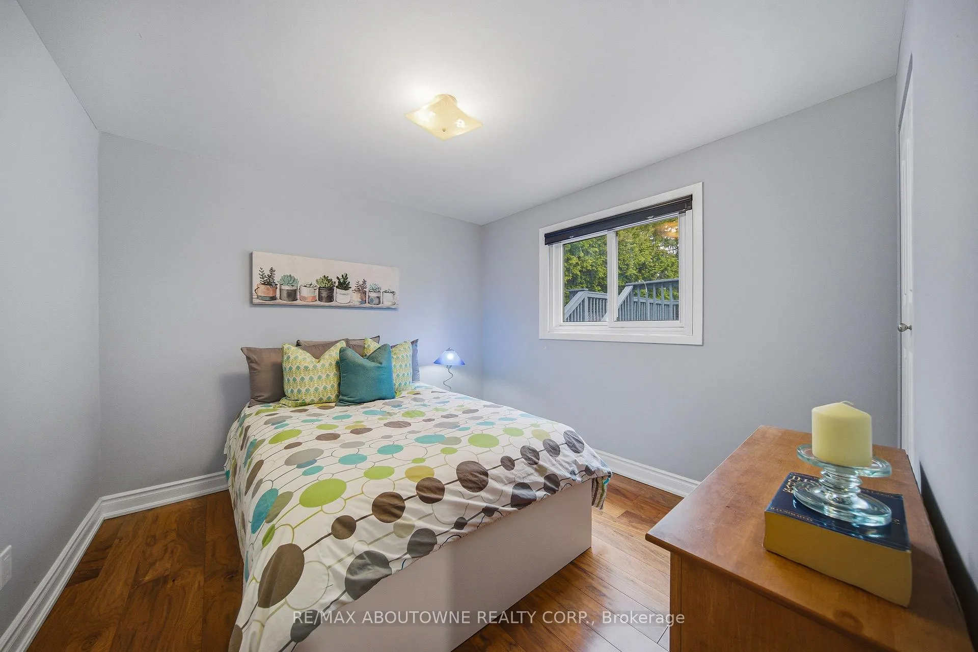 Photo 25 of 1100 Shaw Street, Oakville, West — HOMEH