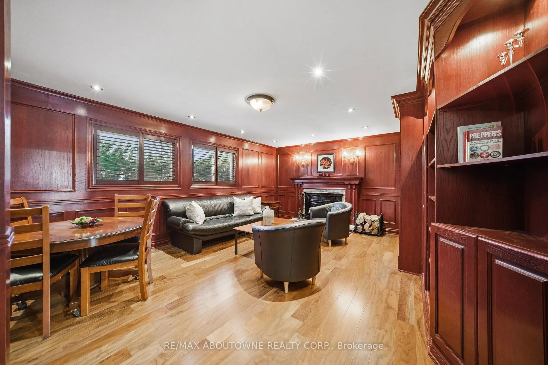Photo 29 of 1100 Shaw Street, Oakville, West — HOMEH