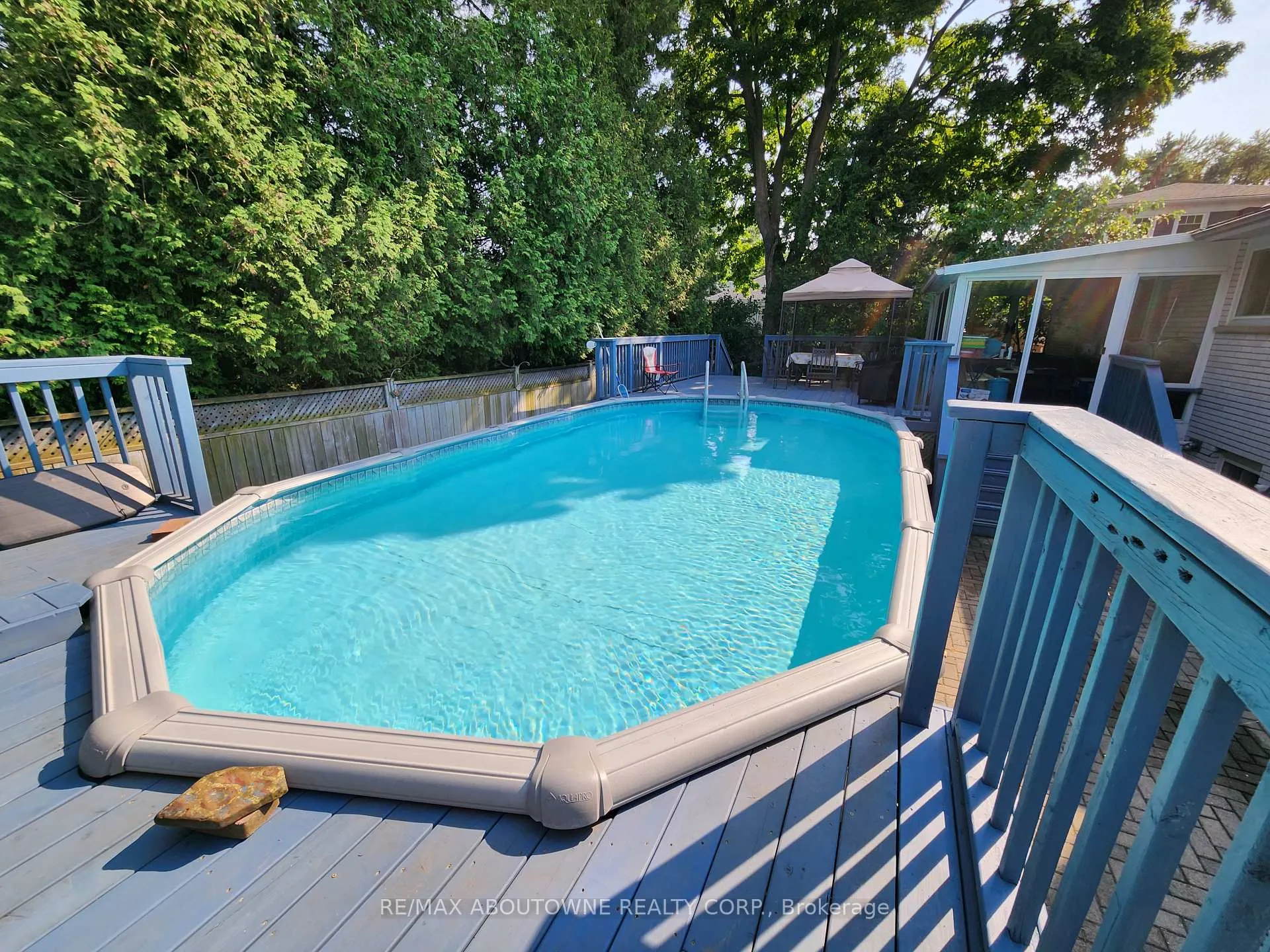 Photo 40 of 1100 Shaw Street, Oakville, West — HOMEH