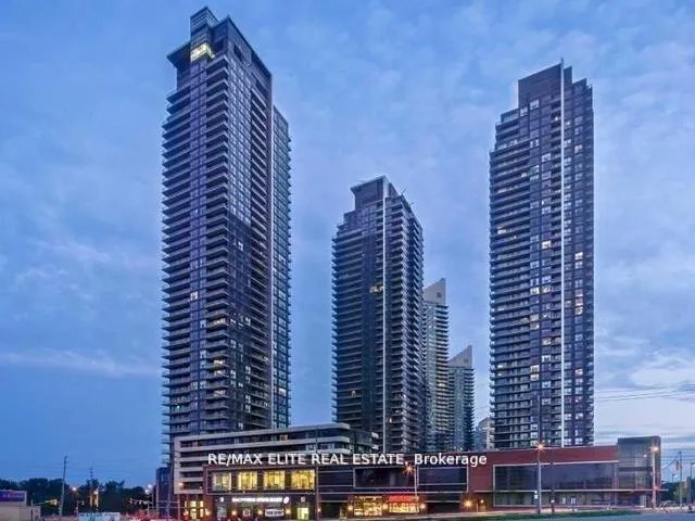 Front of Unit 3205, 2212 Lake Shore Boulevard W