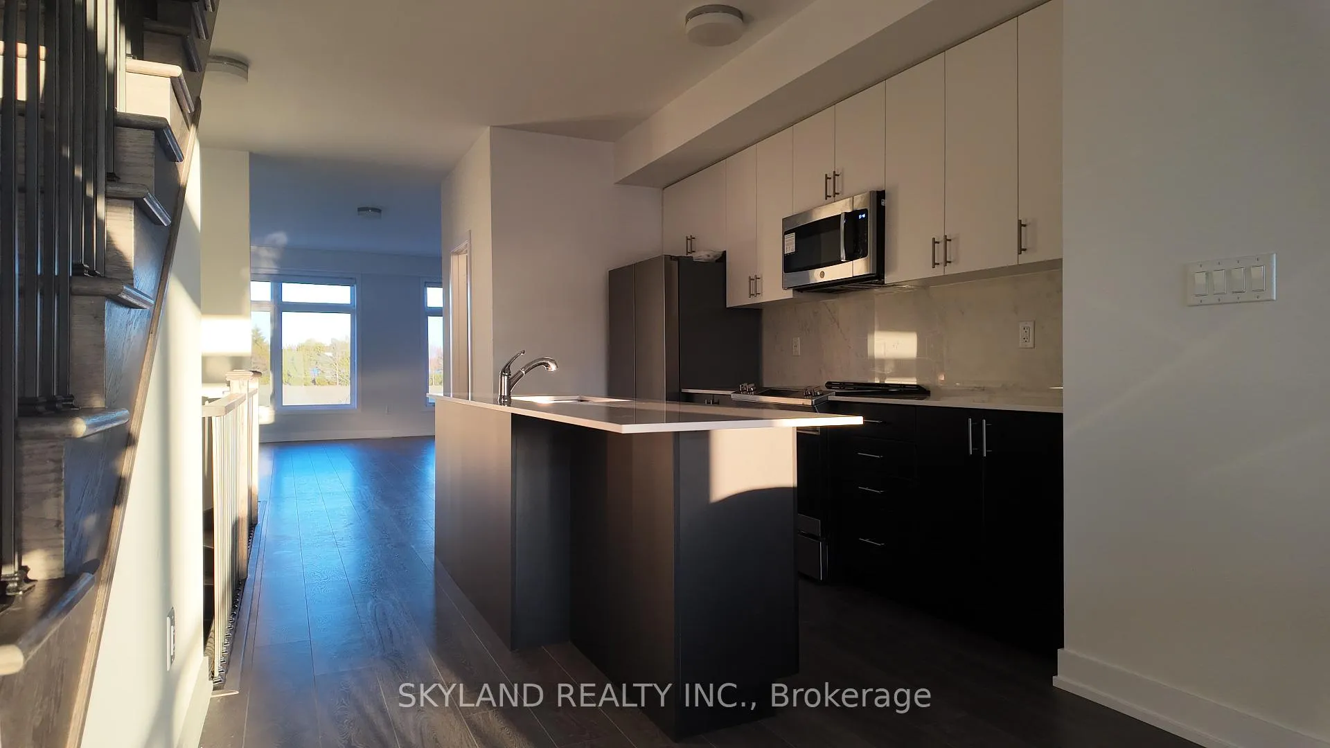 Photo 6 of 1798 Donald Cousens Parkway, Markham, Cornell — HOMEH