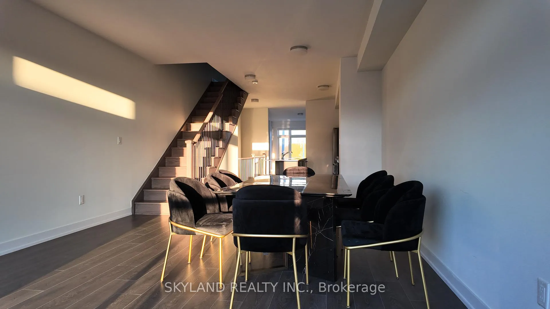 Photo 9 of 1798 Donald Cousens Parkway, Markham, Cornell — HOMEH