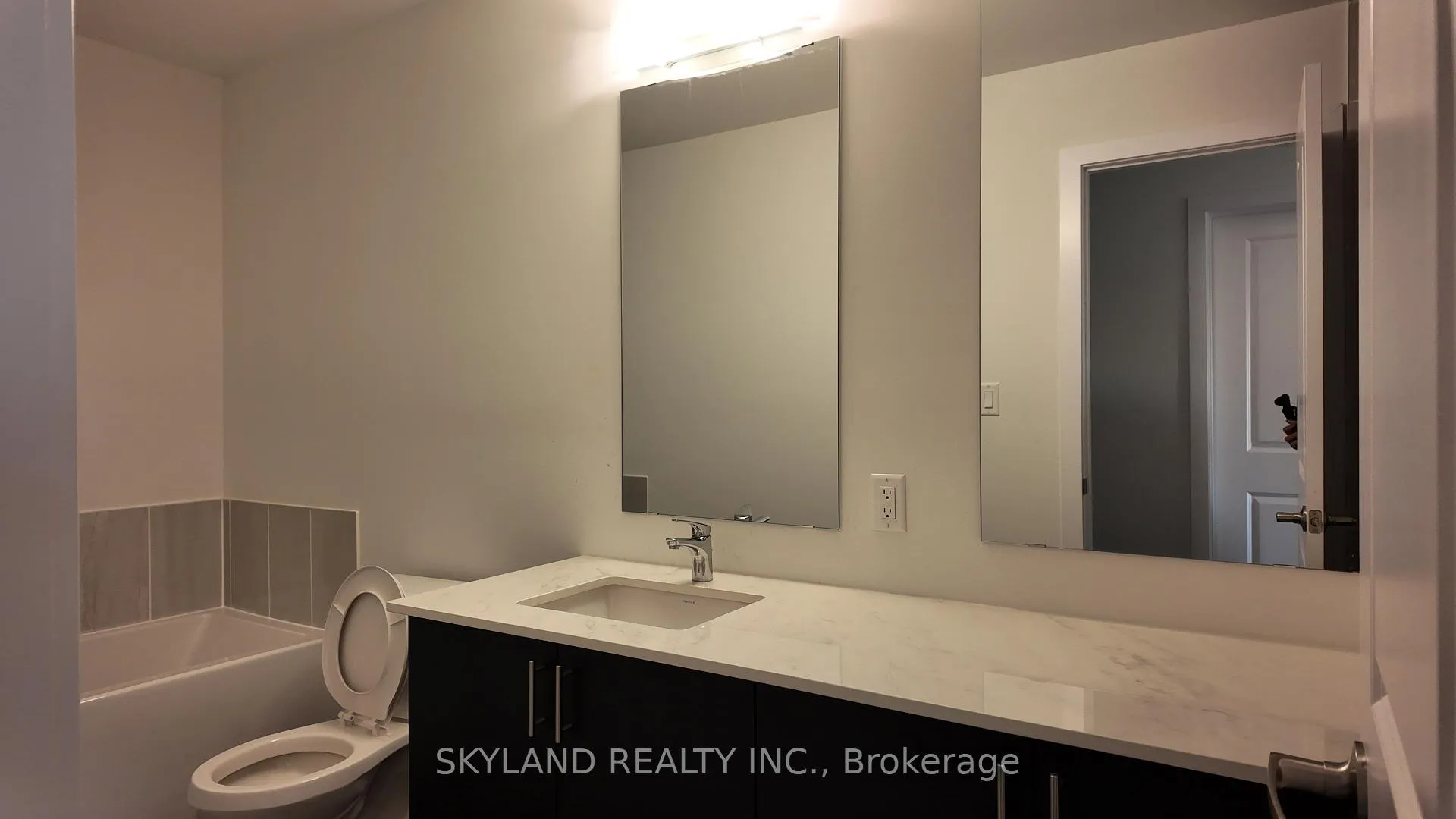 Photo 24 of 1798 Donald Cousens Parkway, Markham, Cornell — HOMEH