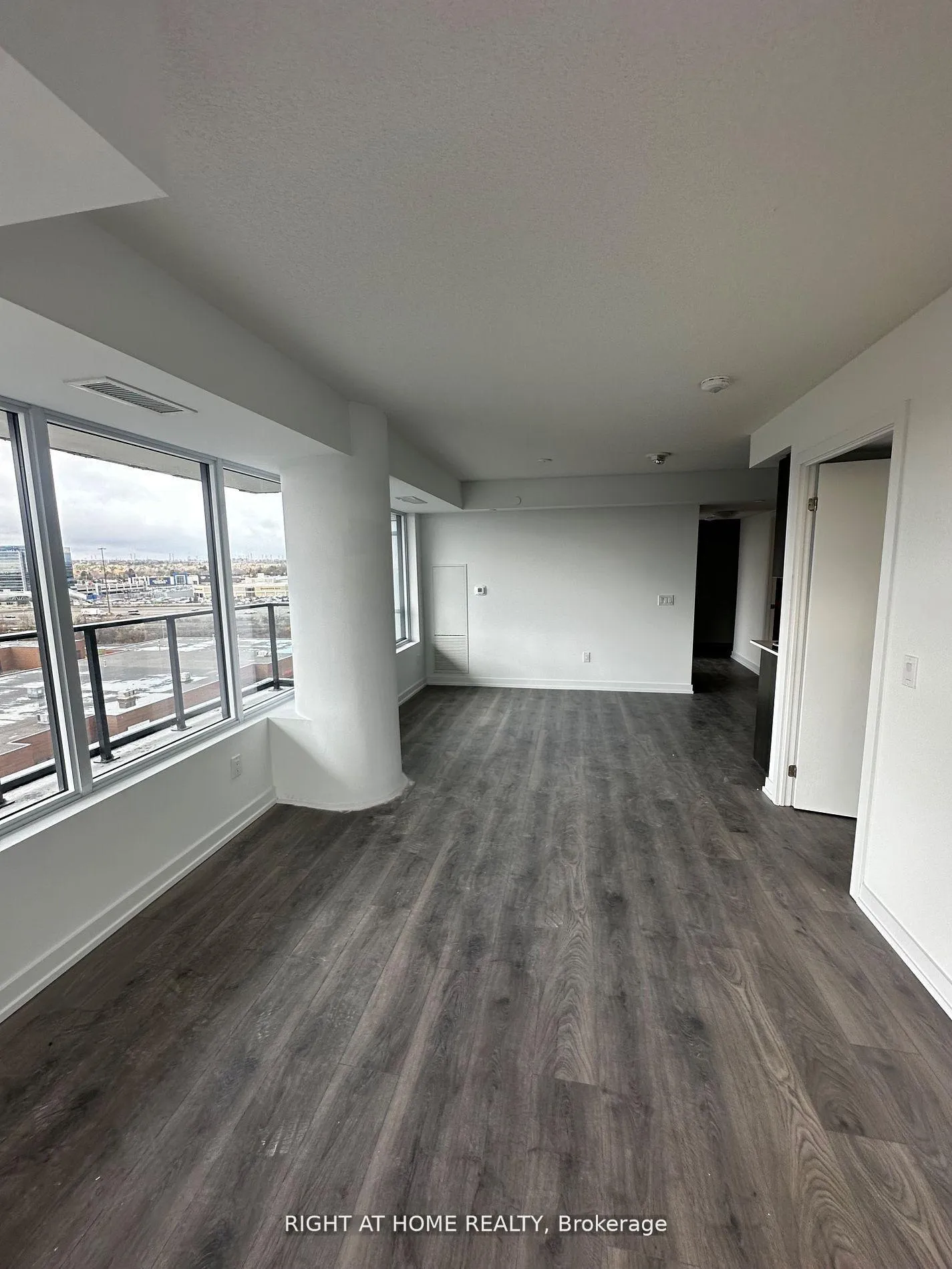 Photo 2 of Unit 902, 1435 Celebration Drive, Pickering, Bay Ridges — HOMEH